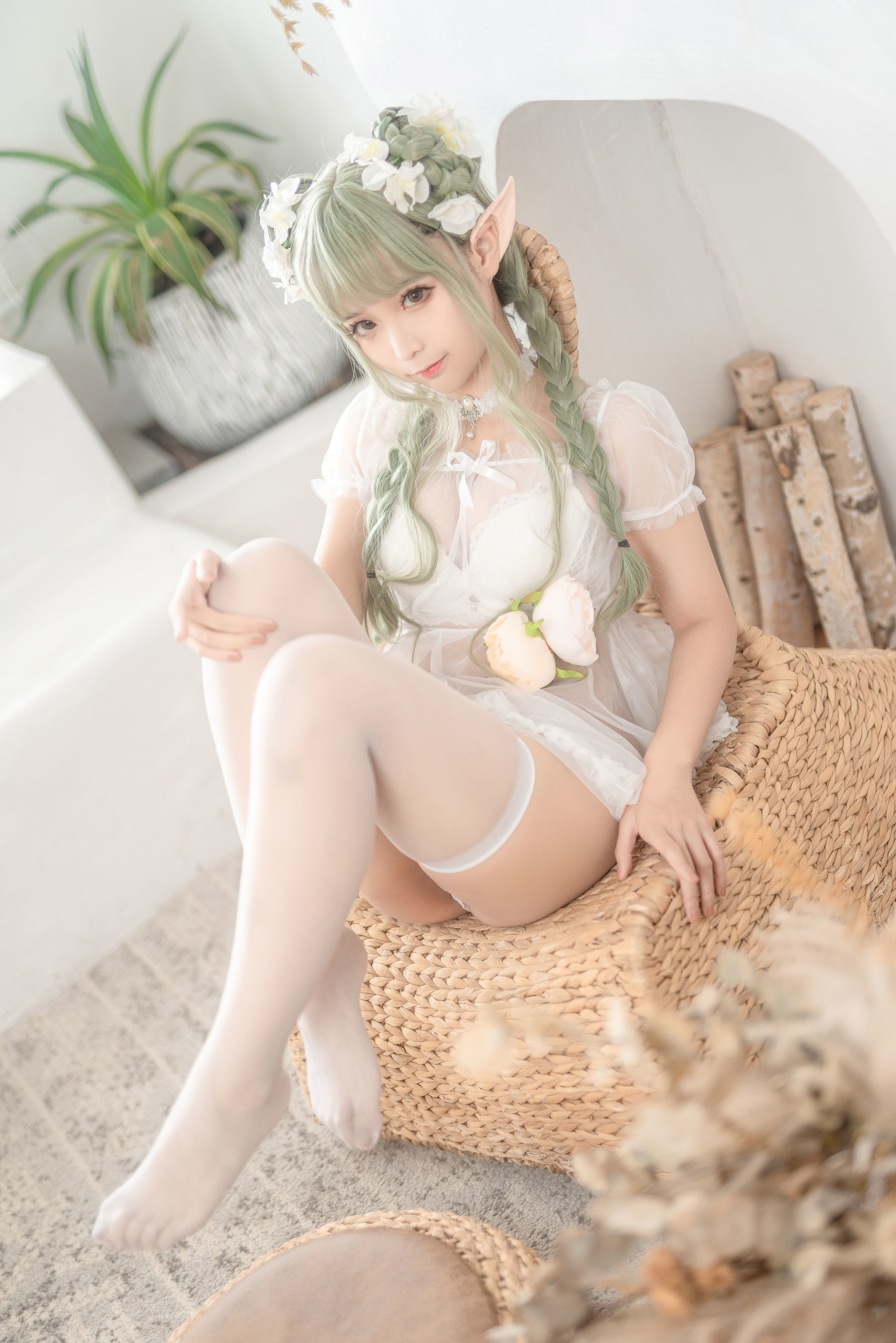Sách ảnh COSER nổi tiếng] Blogger hoạt hình Stun Mo Mo - Vương quốc Tai nhọn Linh tinh Xanh