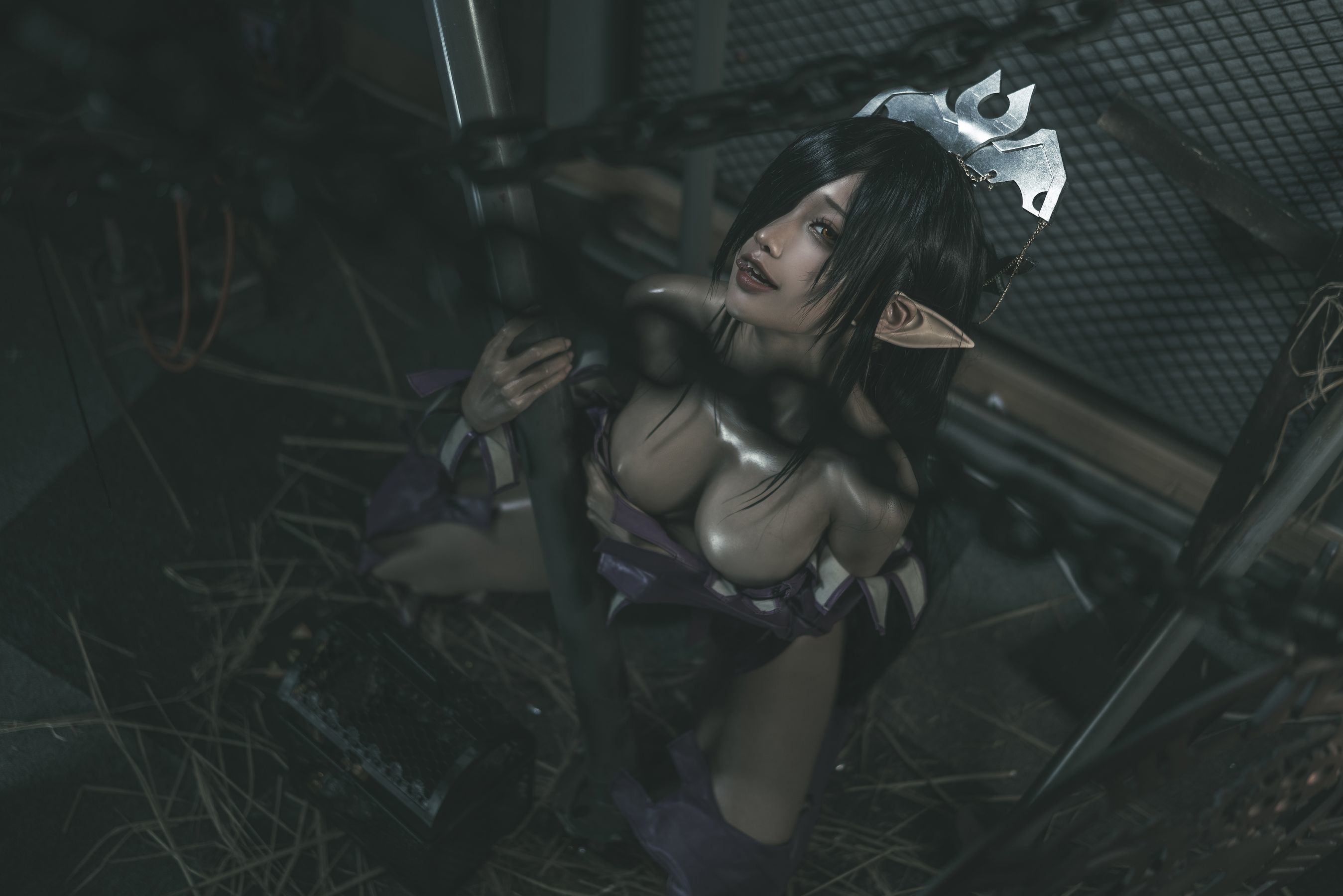 Internet Celebrity Cosplayer Photobook] Anime Blogger Chun Mo Mo - Black Beast Queen Original Design