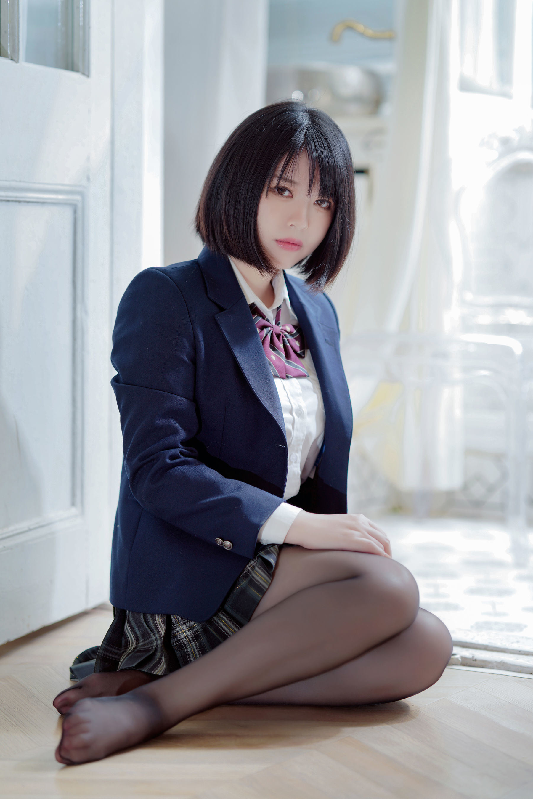 半半子 制服姿態 Cosplay寫真