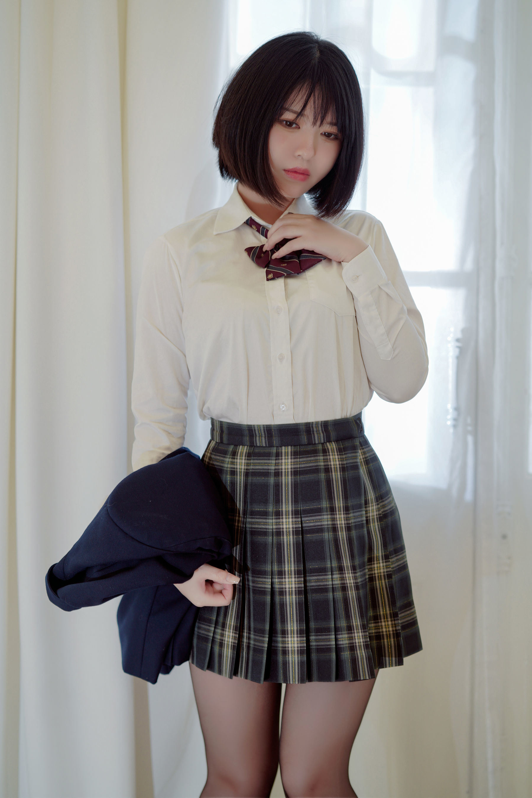 Ban Ban Zi Uniform Style Cosplay Photos