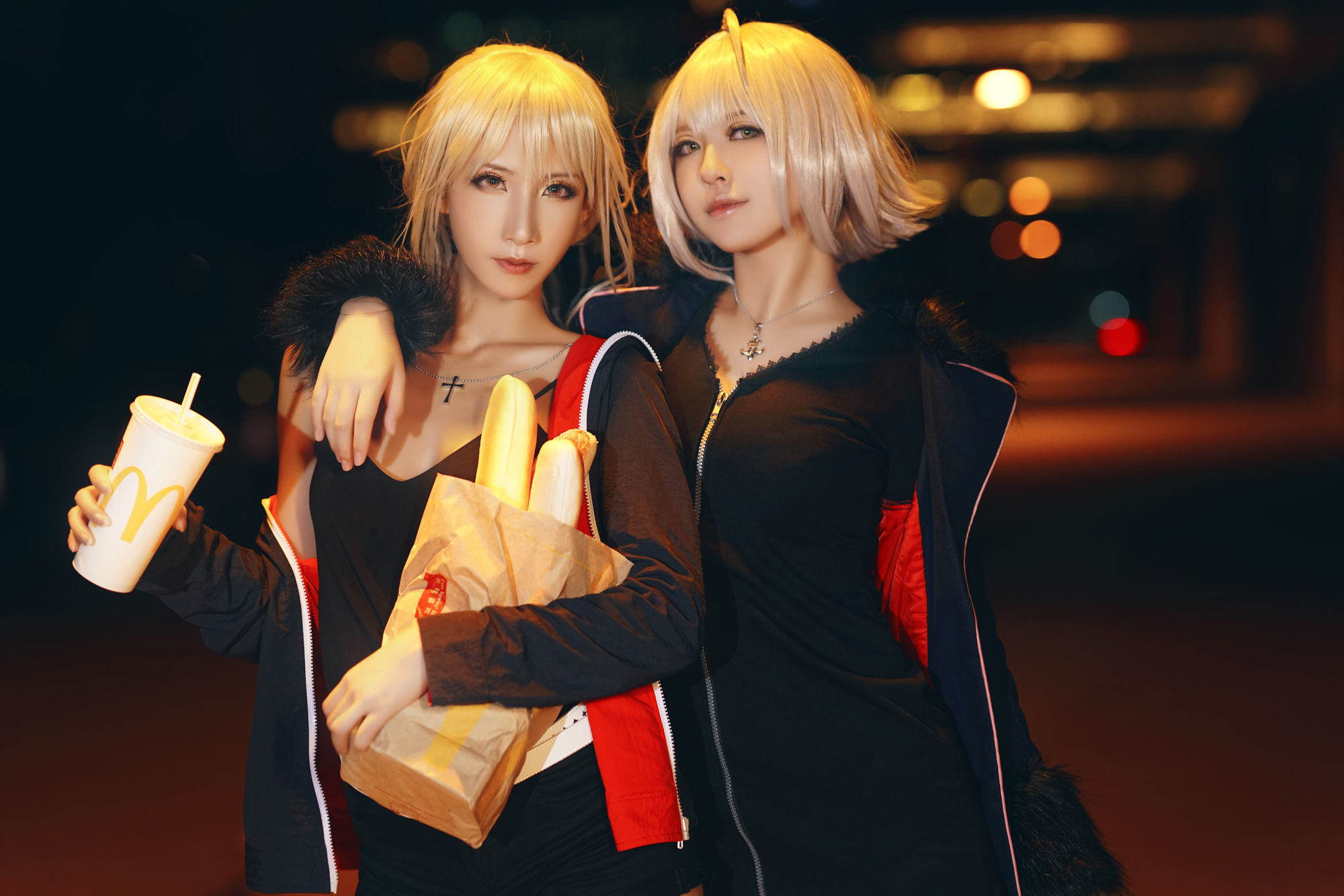 Net Red COSER Photobook] Bán Bán Zi & Soso Sophia - Jeanne Đen 2