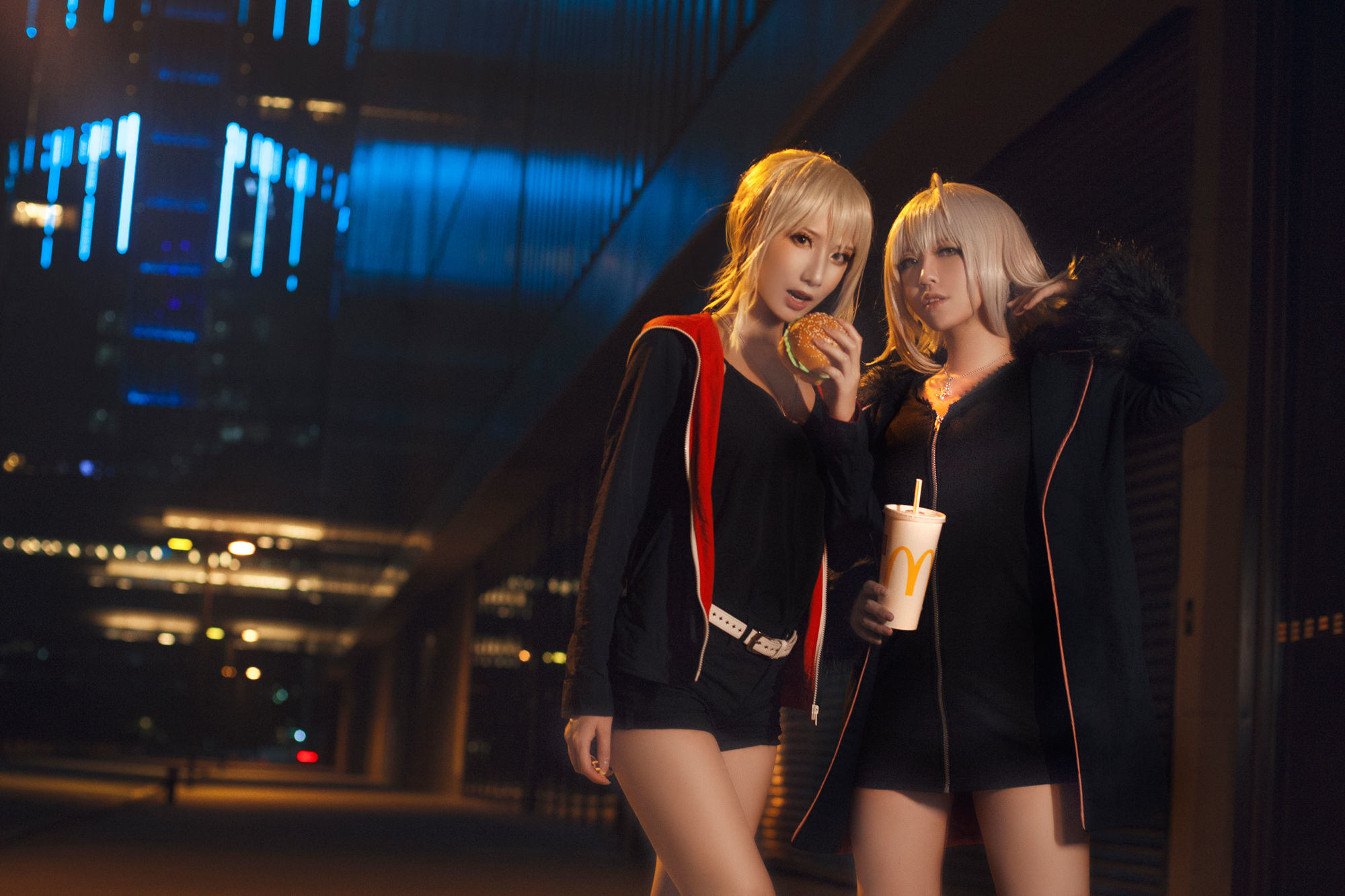 Net Red COSER Photobook] Bán Bán Zi & Soso Sophia - Jeanne Đen 2