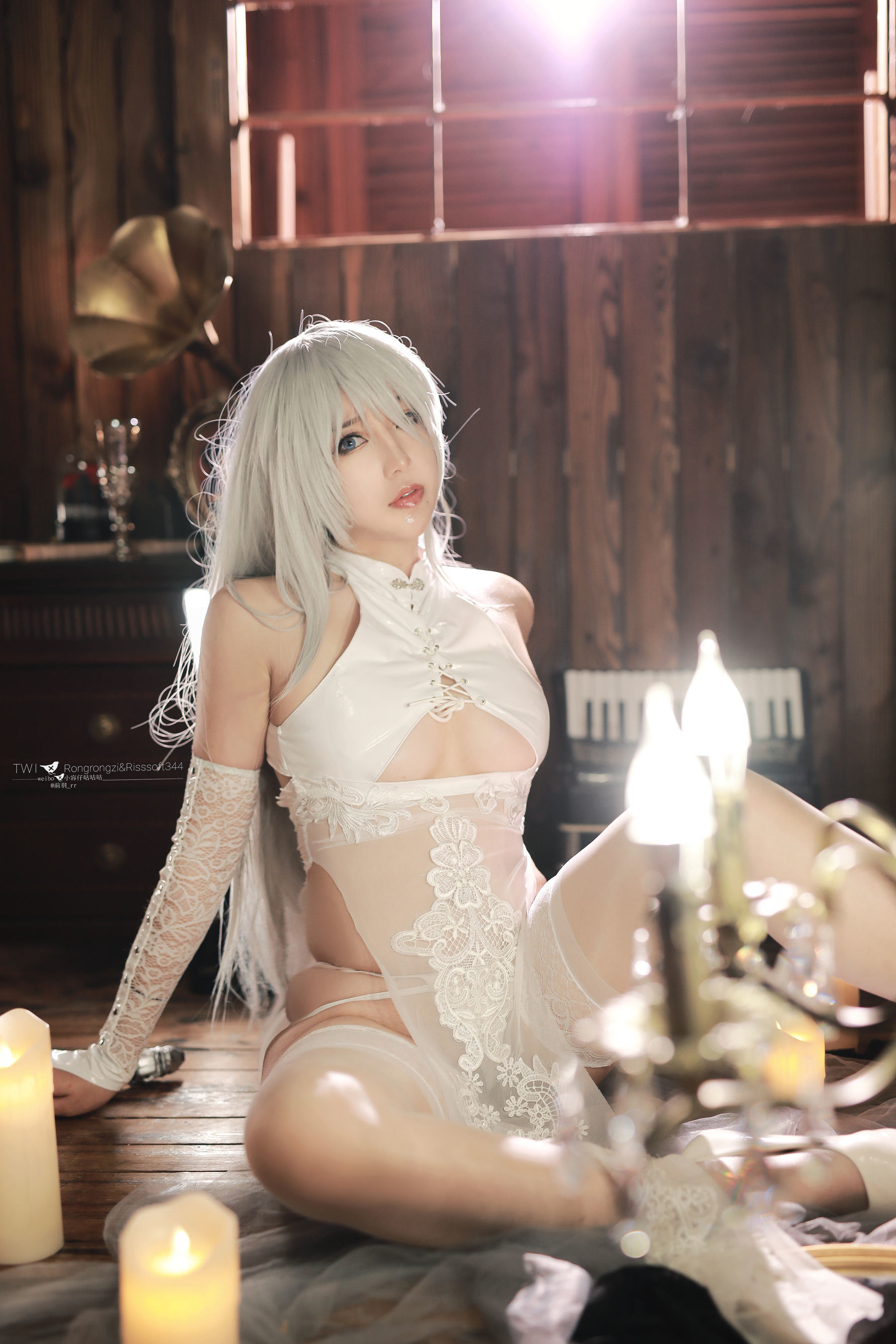 Bộ ảnh Net Red Coser] Xiao Rong Zai Gu Gu Gu & Qian Yu - Nier 2B Bộ đôi Qipao