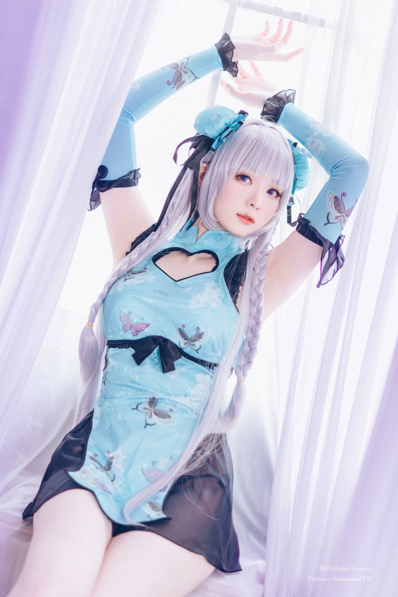 Internet Celebrity Cosplayer Photobook] Weibo Girl Shuangyue shimo - Yan Niang Huan Meng Tan Dai Yu