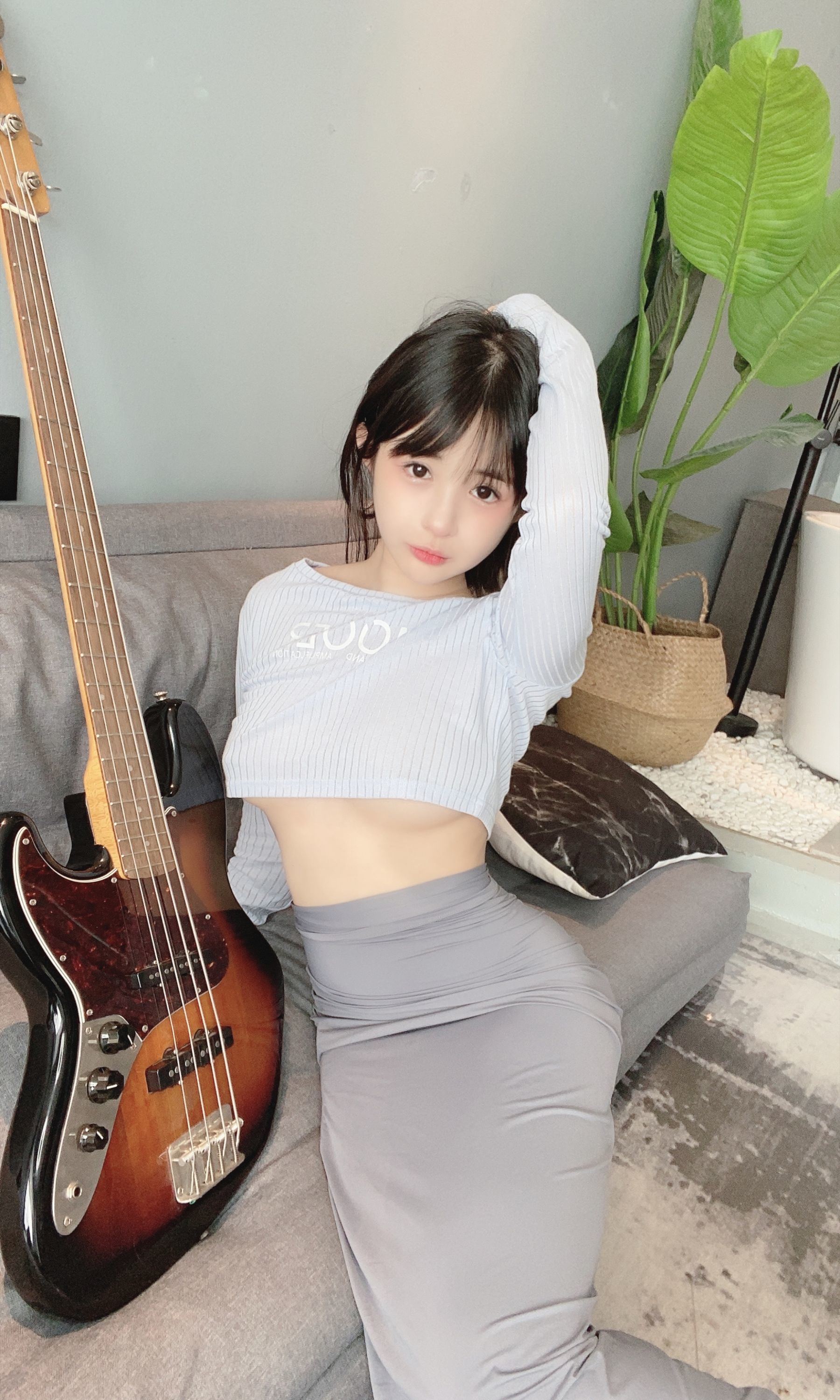 ネット有名人COSER写真集] 桜井ニンニン - ギターの妹