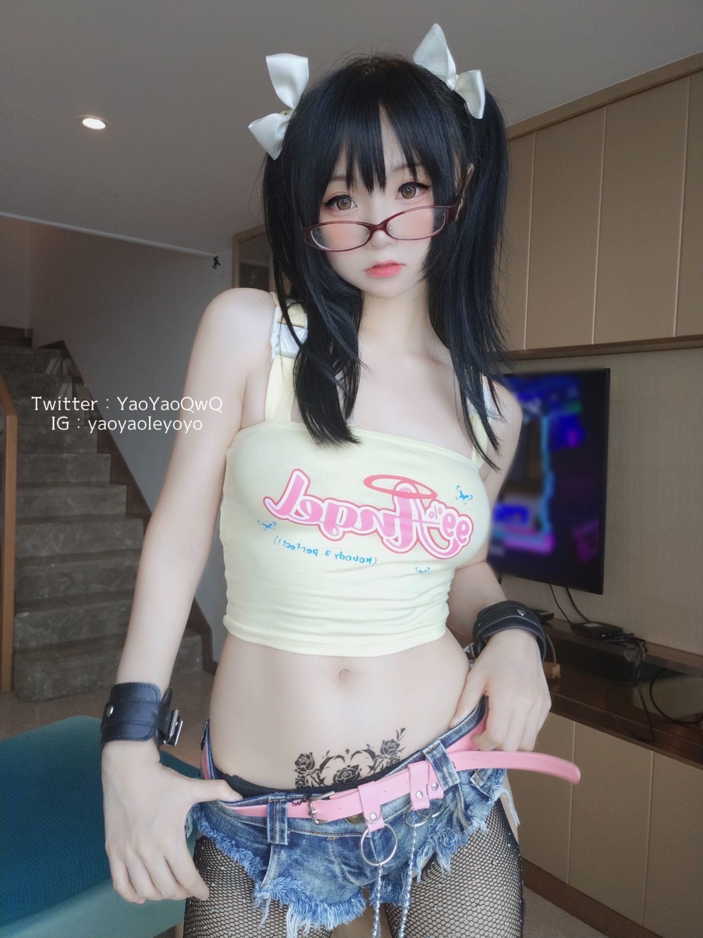 Internet Celebrity COSER Photos] Cute Girl Coser Yaoyao Le Yoyo Fantia First, view the selfie... (2021-8-23)