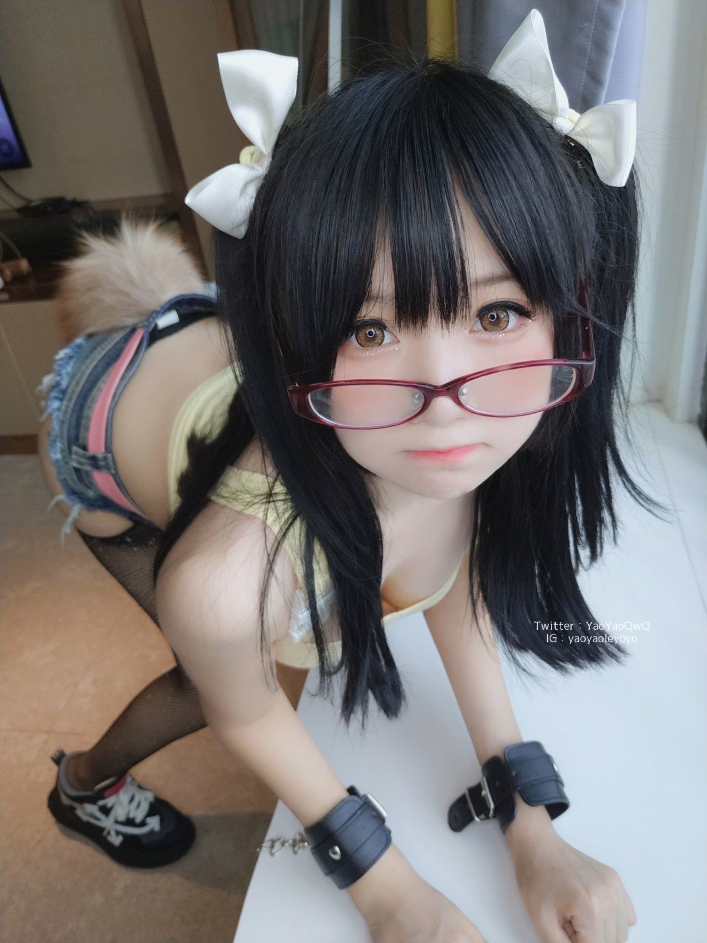 Internet Celebrity COSER Photos] Cute Girl Coser Yaoyao Le Yoyo Fantia First, view the selfie... (2021-8-23)