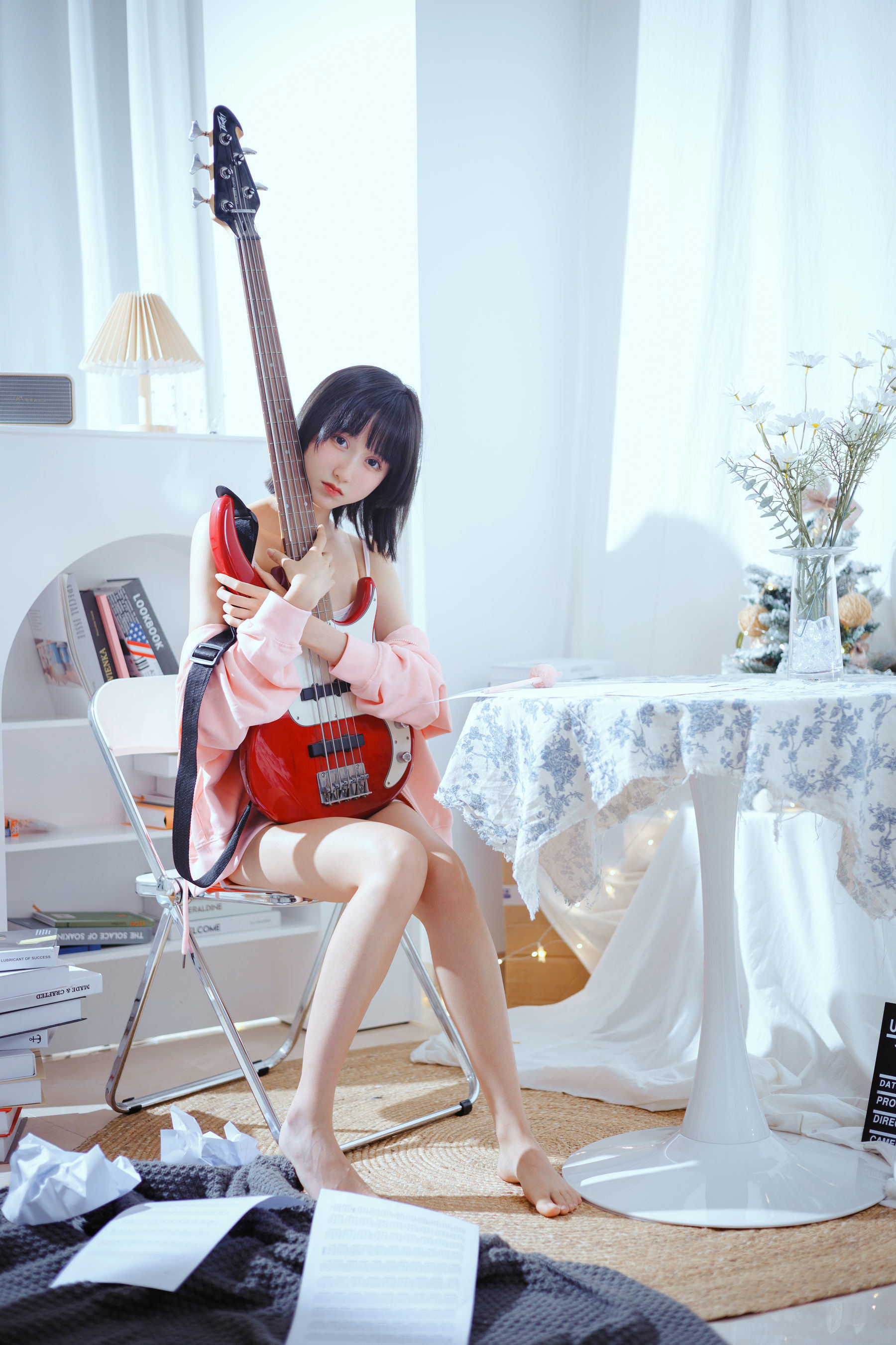 [Photo by internet celebrity COSER] Cute Miss Mu Mianmian OwO - Bass and Sister