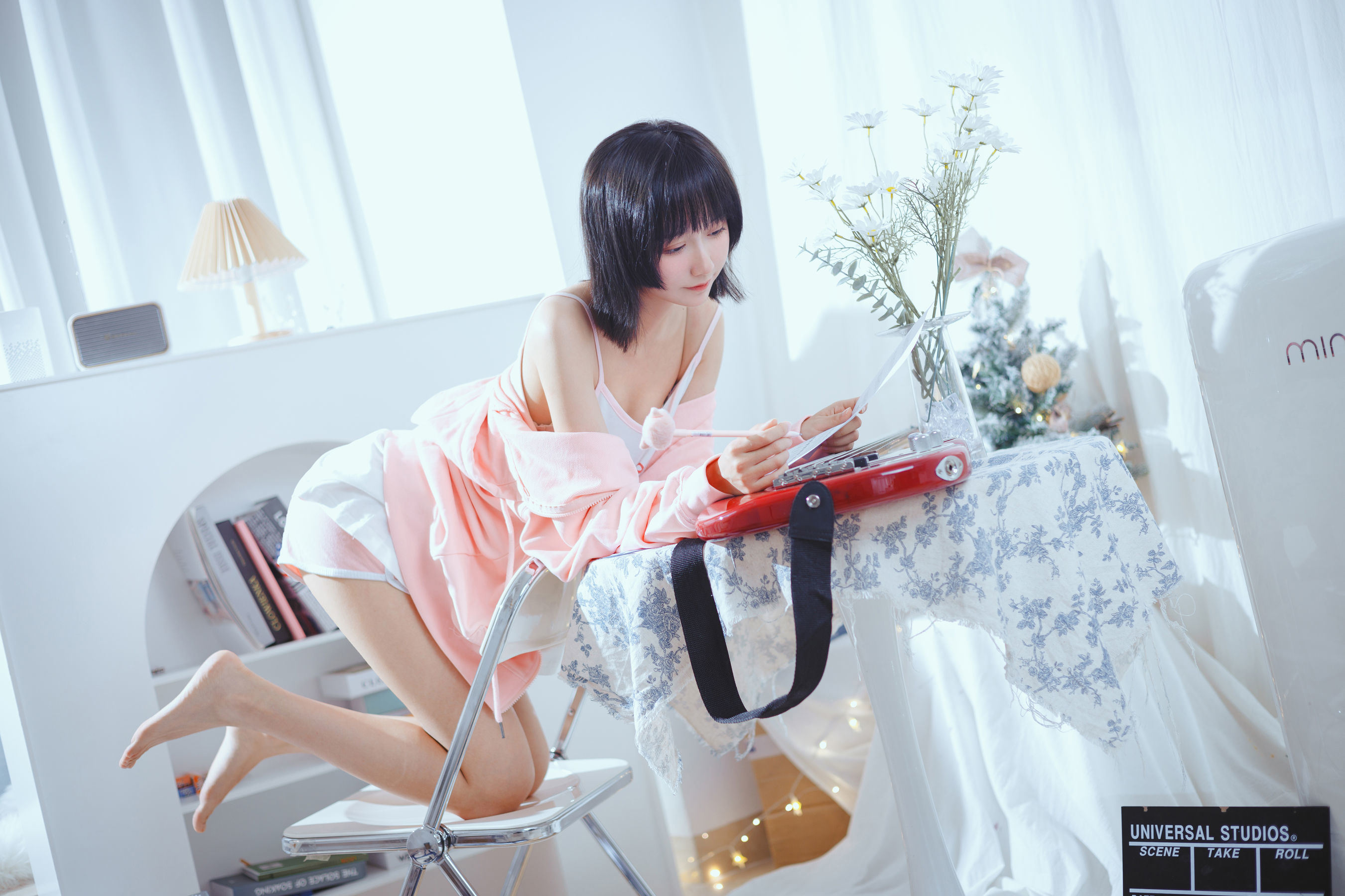 [Photo by internet celebrity COSER] Cute Miss Mu Mianmian OwO - Bass and Sister