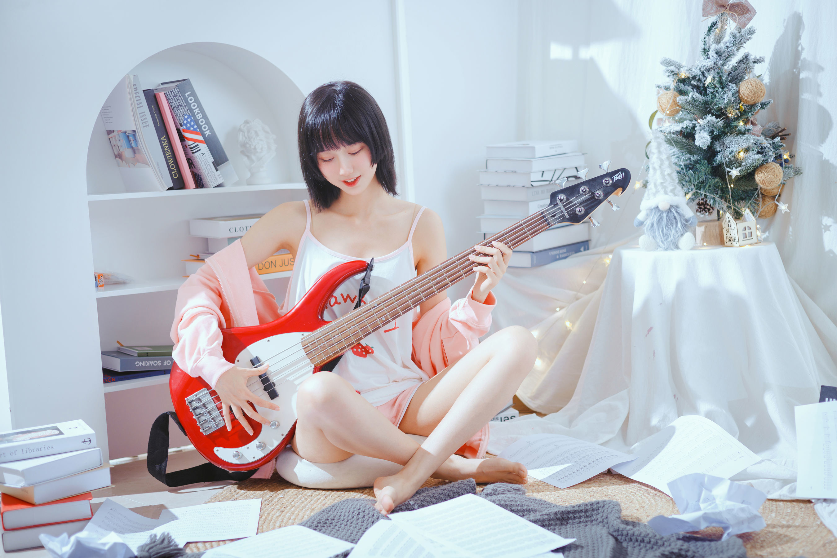 網紅COSER寫真] 萌系小姐姐木綿綿OwO - 貝斯與妹妹