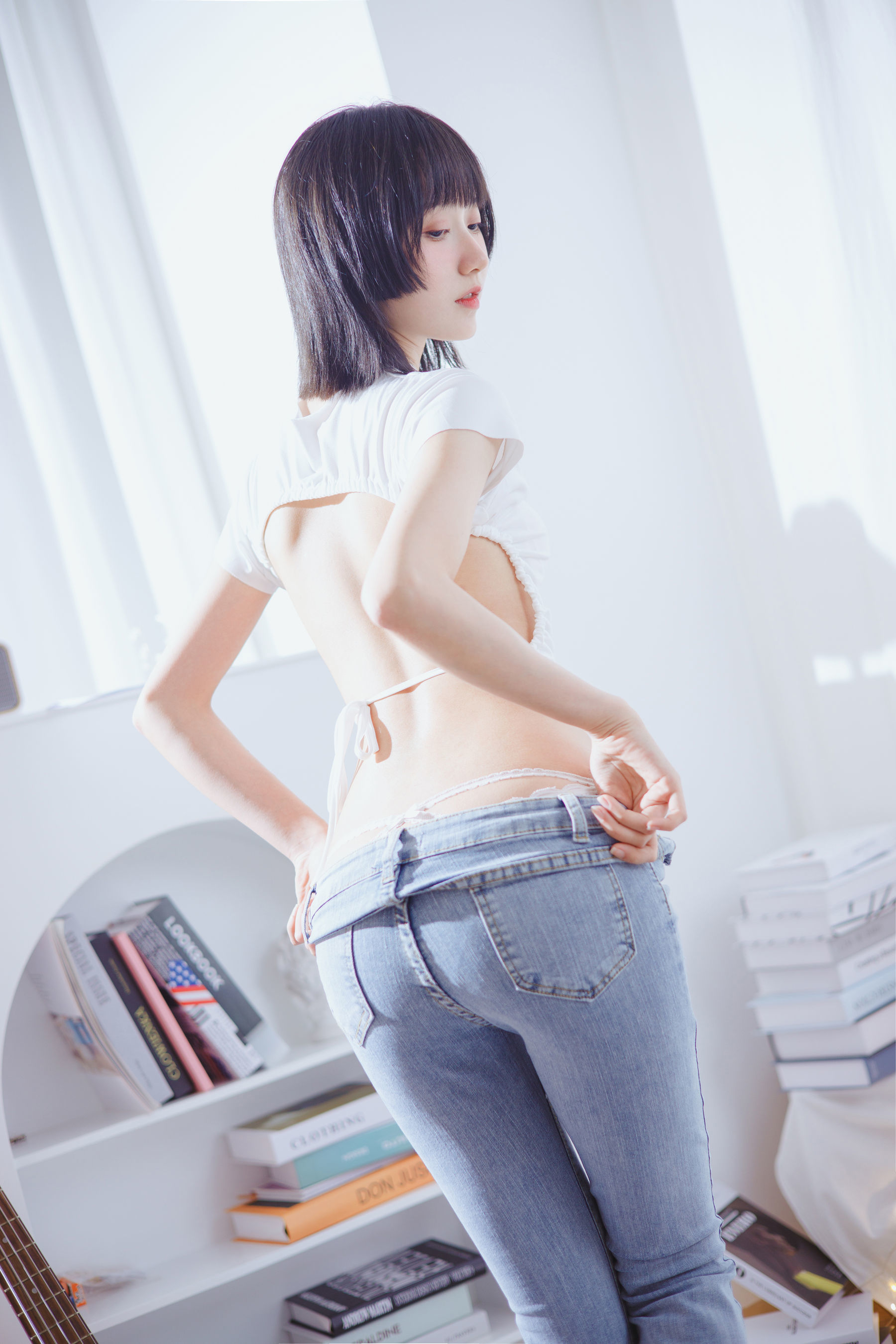 [Photo by internet celebrity COSER] Cute Miss Mu Mianmian OwO - Bass and Sister