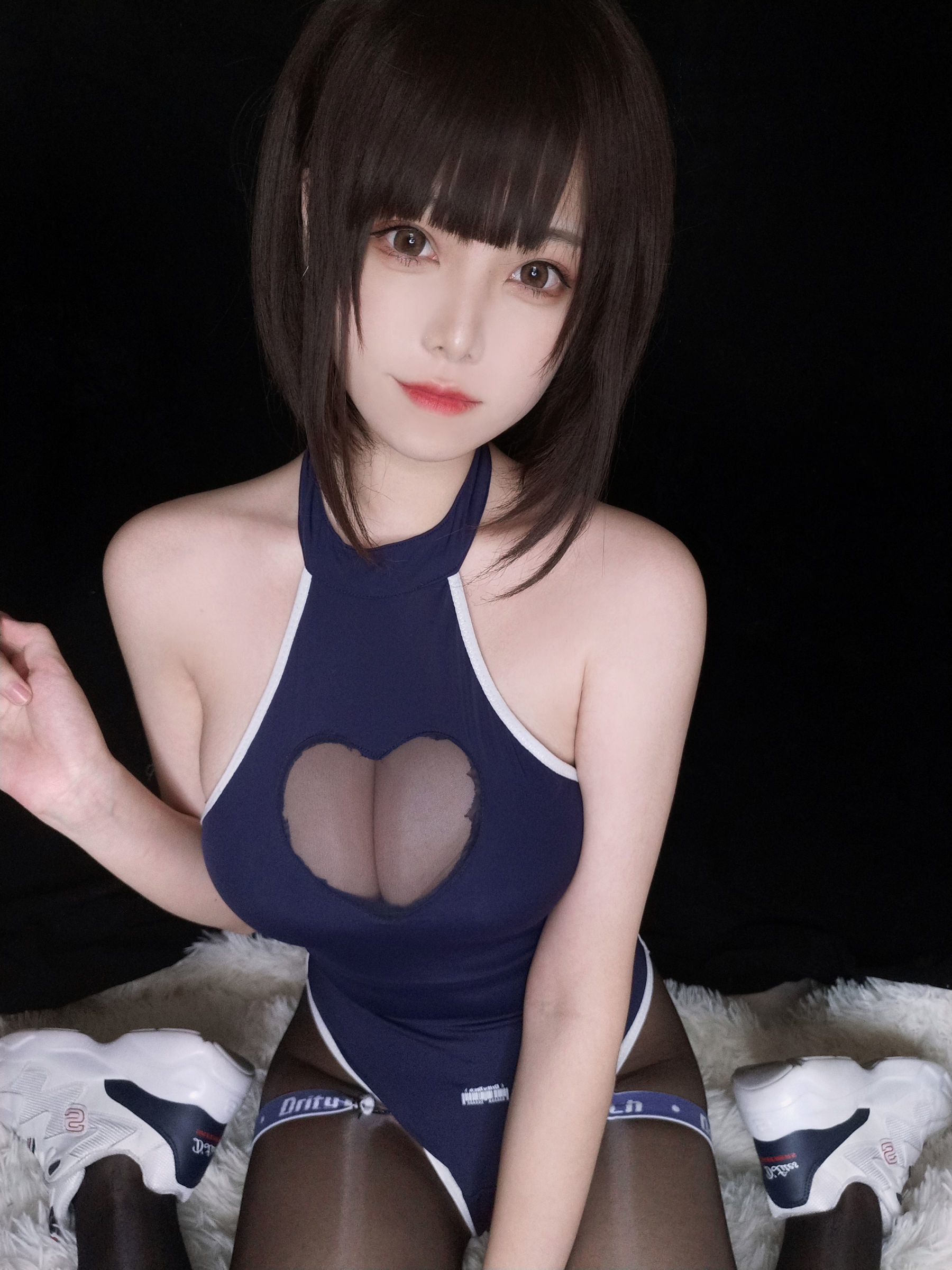 網紅COSER寫真] 萌系小姐姐蜜汁貓裘 - 水著