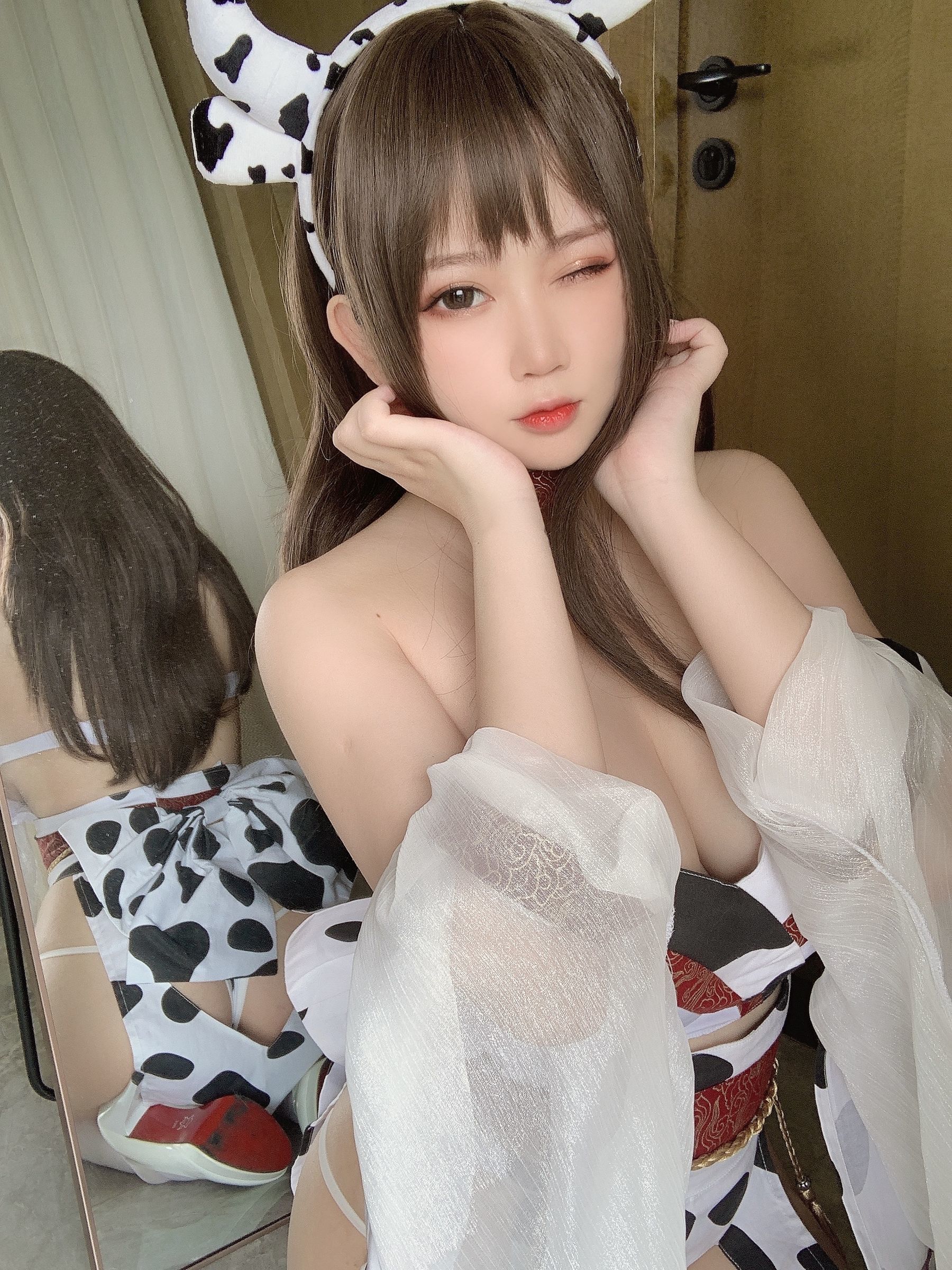 Ảnh chụp Coser nổi tiếng] Mật đào thiếu nữ là Yi Jiang - Niu Niu và áo kimono