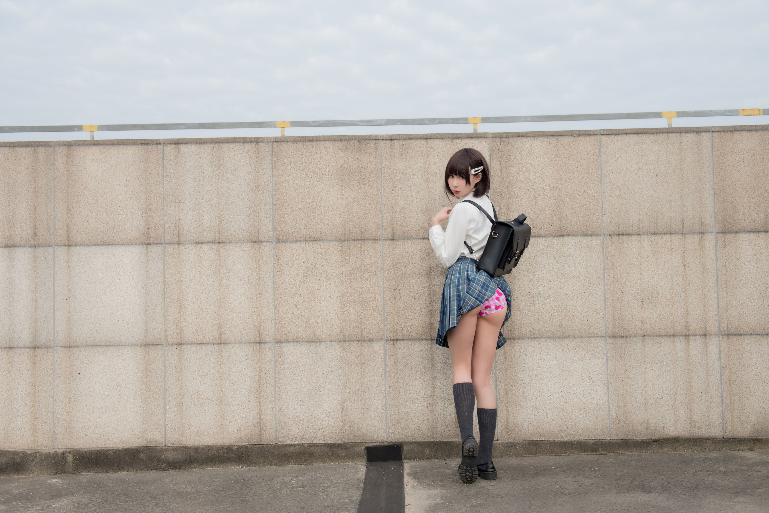 Internet Celebrity Cosplayer Photobook] Saionji Nangge - Girl's Skirt