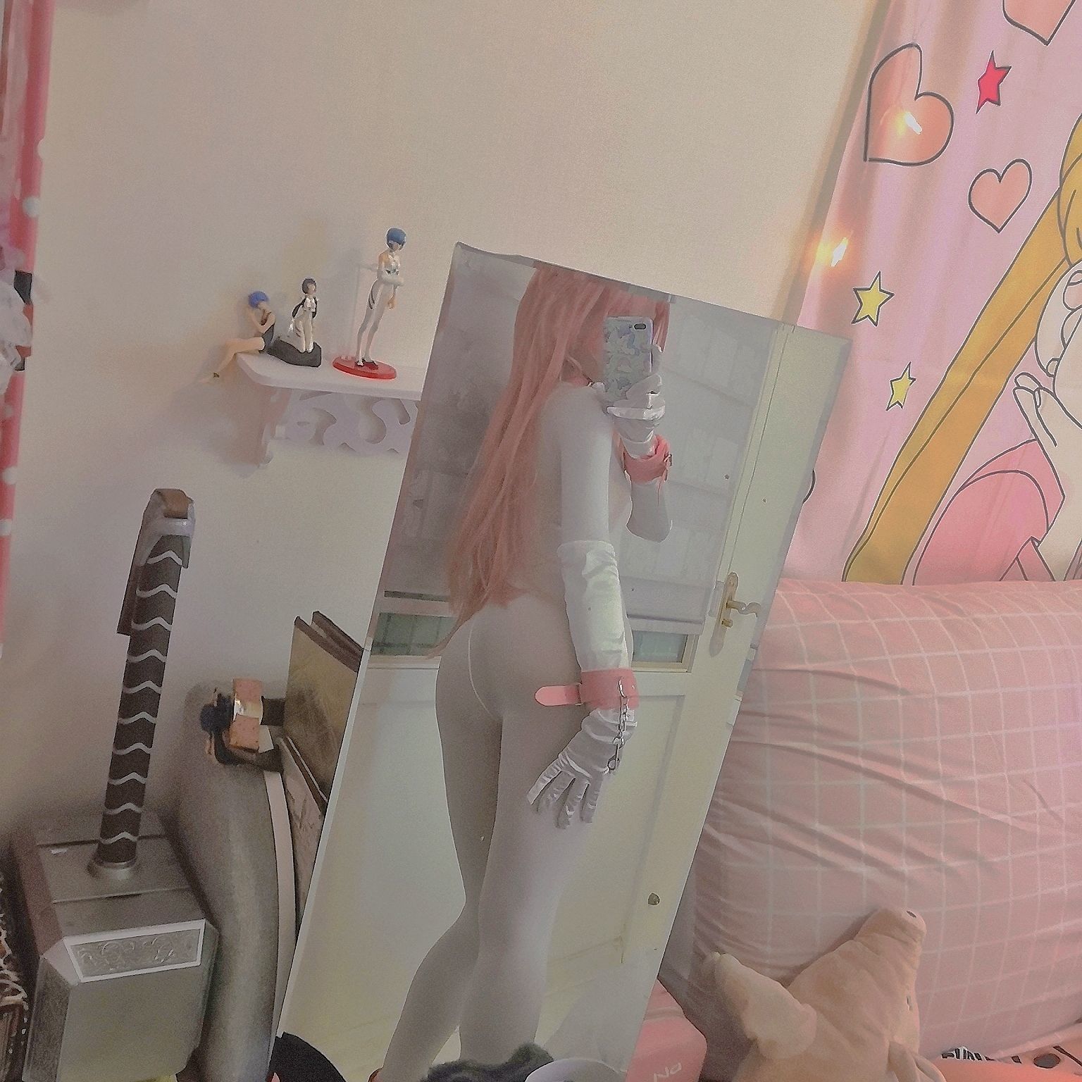 Internet Celebrity Coser Photos] Titanium Alloy Big Ba Ba - One-Piece White Silk
