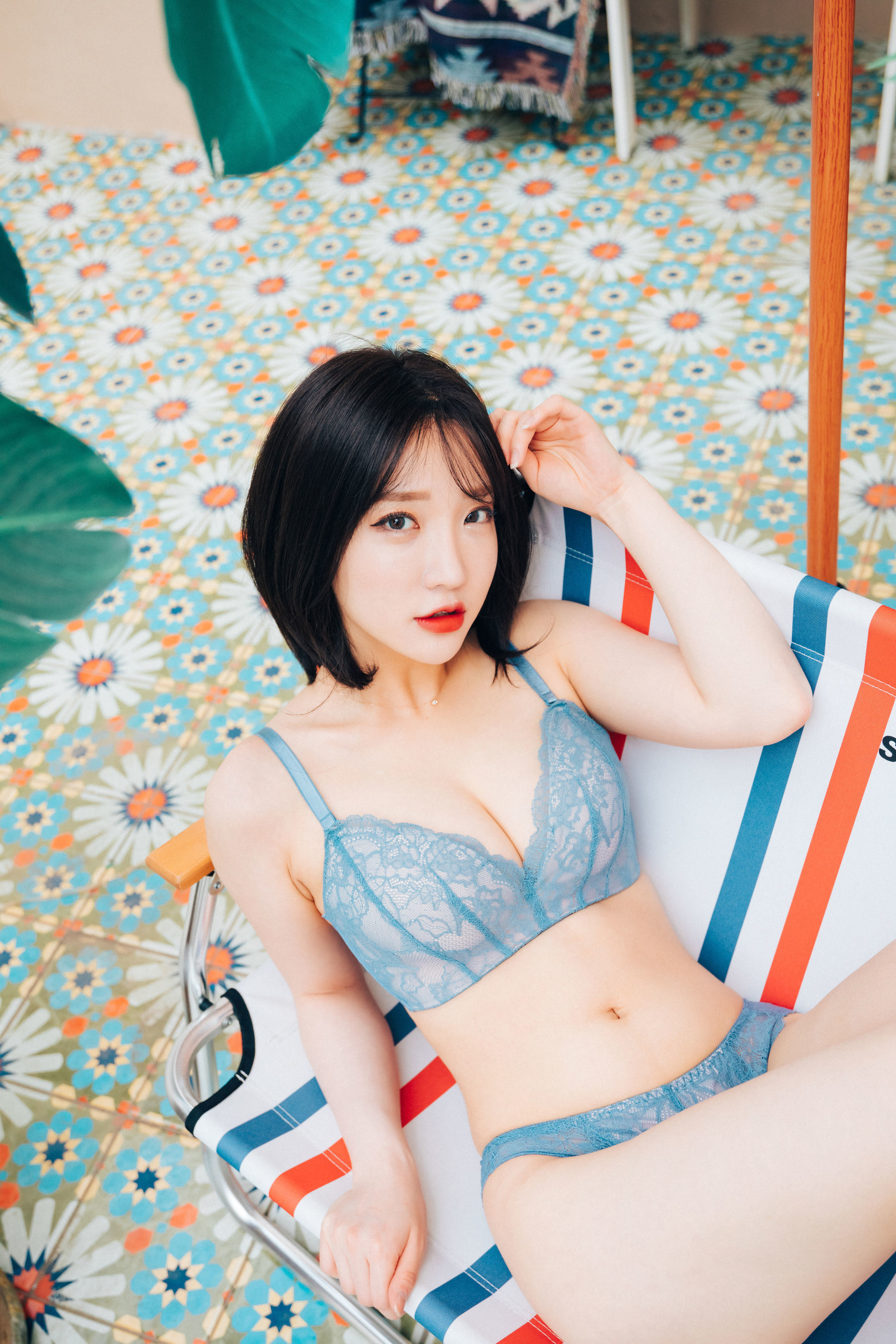 LOOZY] Yeeun - Summer Caravan