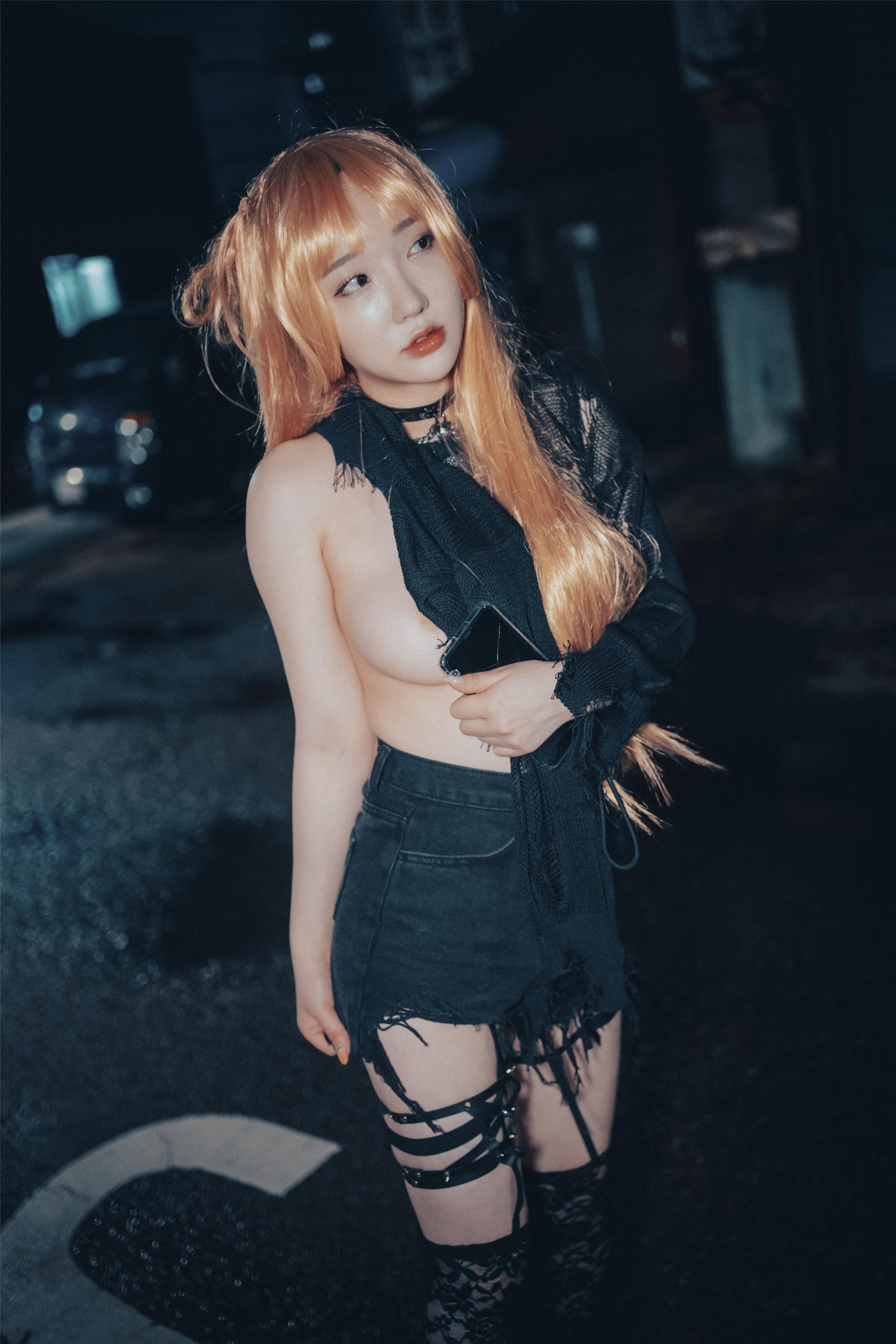 자와 포토 – 손예은: “백아웃 퀸 미사” 130P