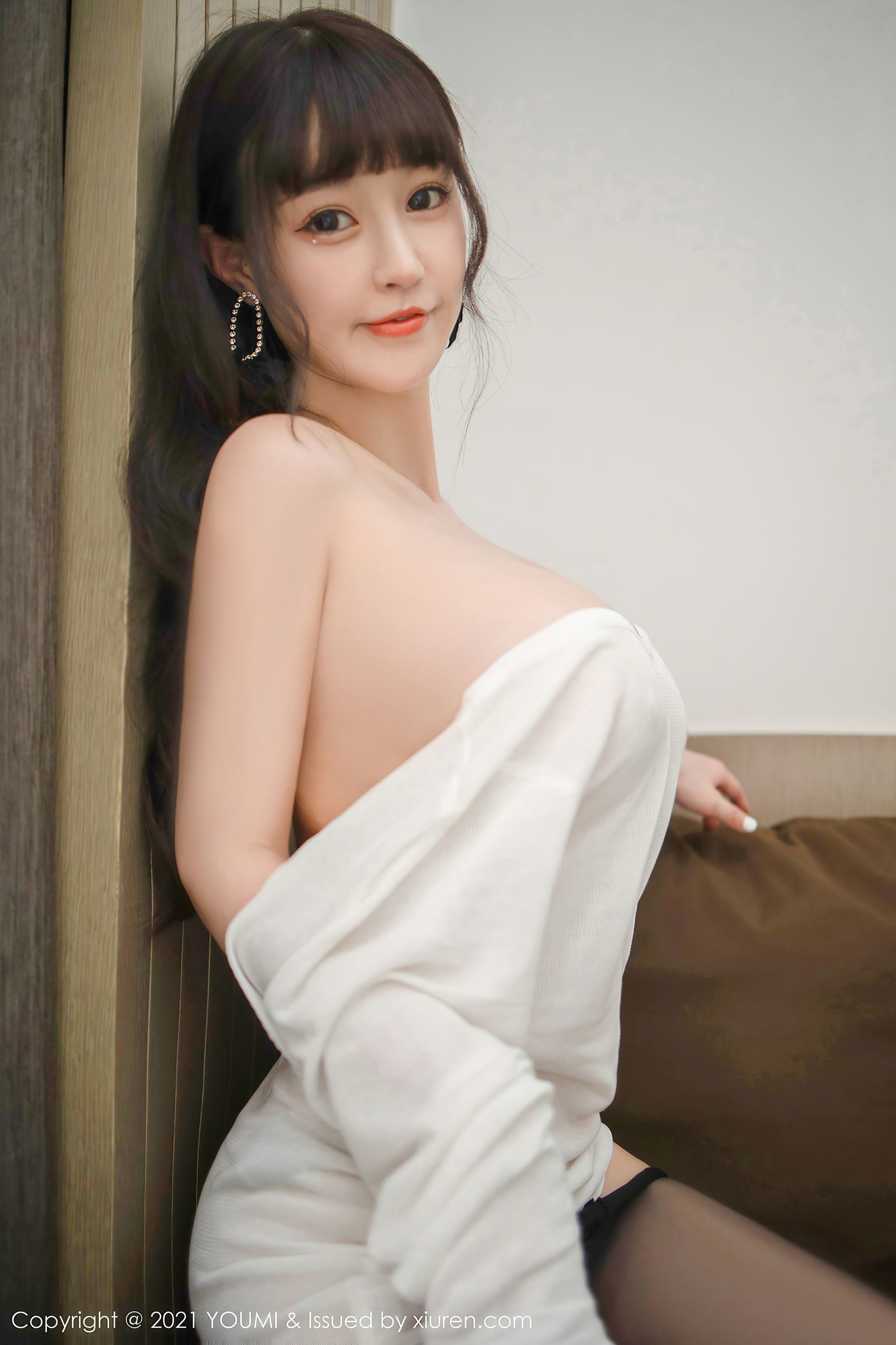 YouMi] Tập 680 Zhu Kha Nhi Flower - Ngoài trời rừng mía và loạt tất lưới đen série