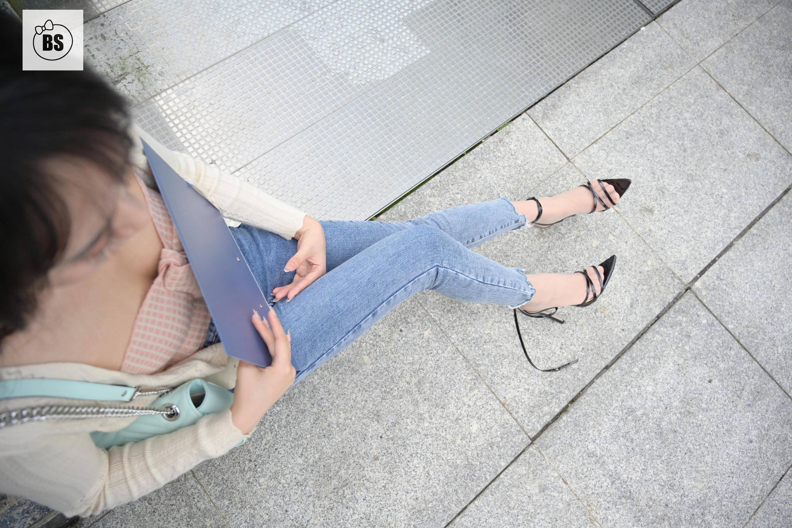 Wo Si Ni Xiang] MX009 Mei Xi Bus Station Adventure Record 4