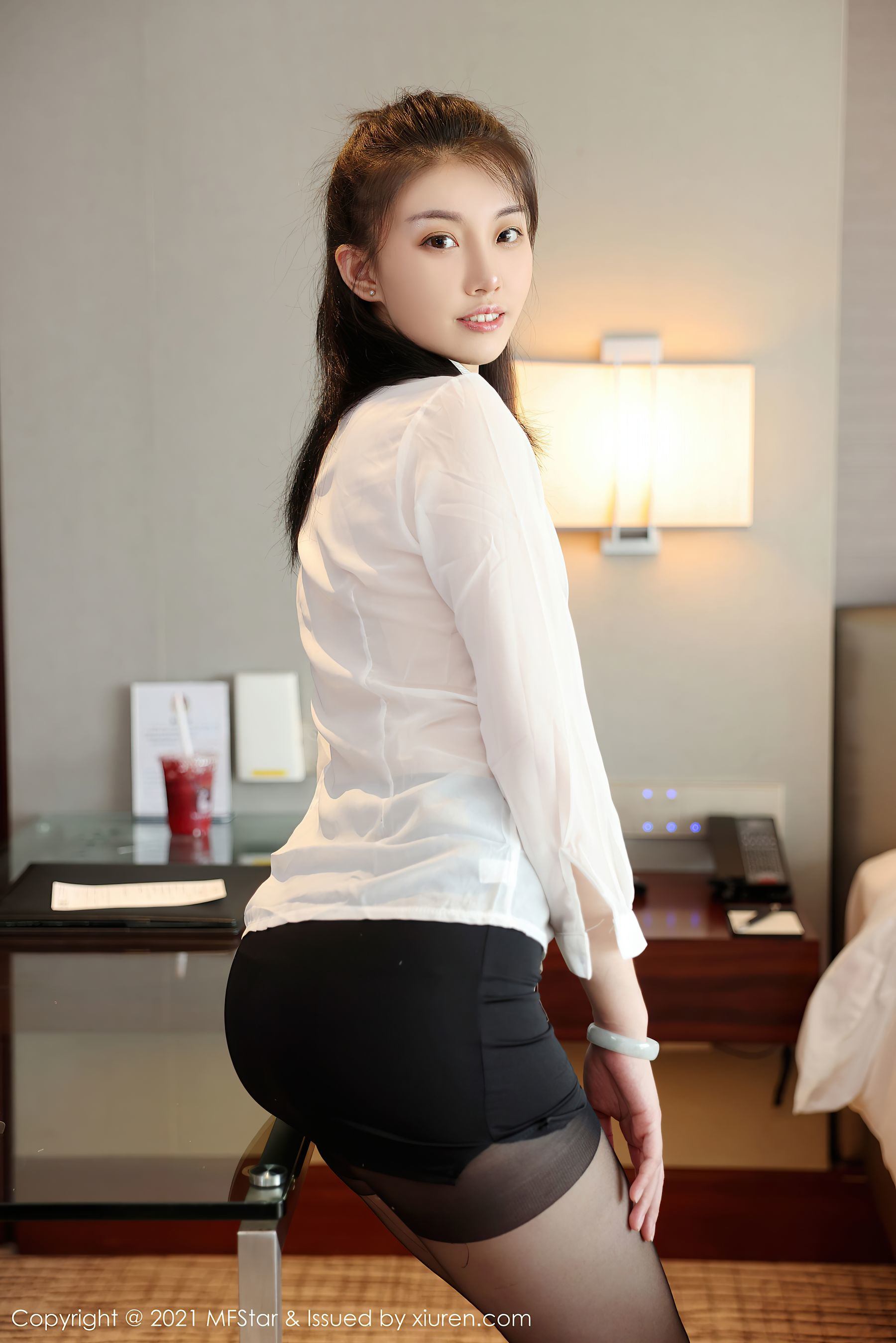 Model Academy MFStar] Vol. 523: One Sweet Egg Yolk A