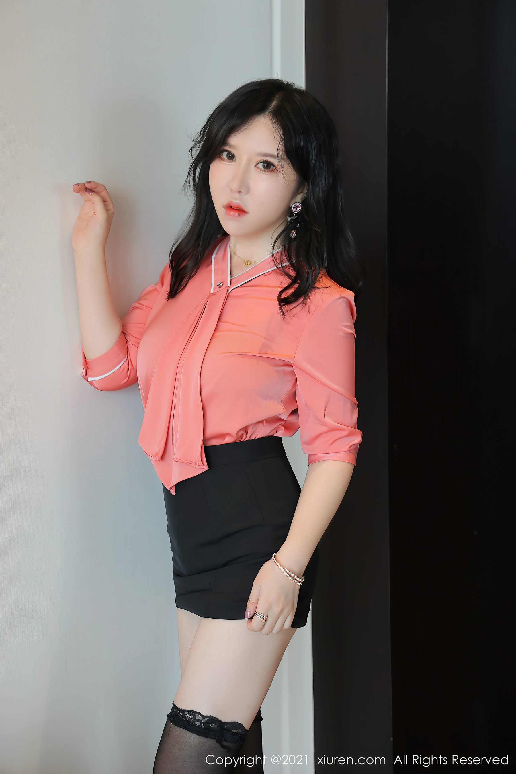 XiuRen] No.3699 Guai Guai Xiao Ye Miao & Lucky Shen Huanxin