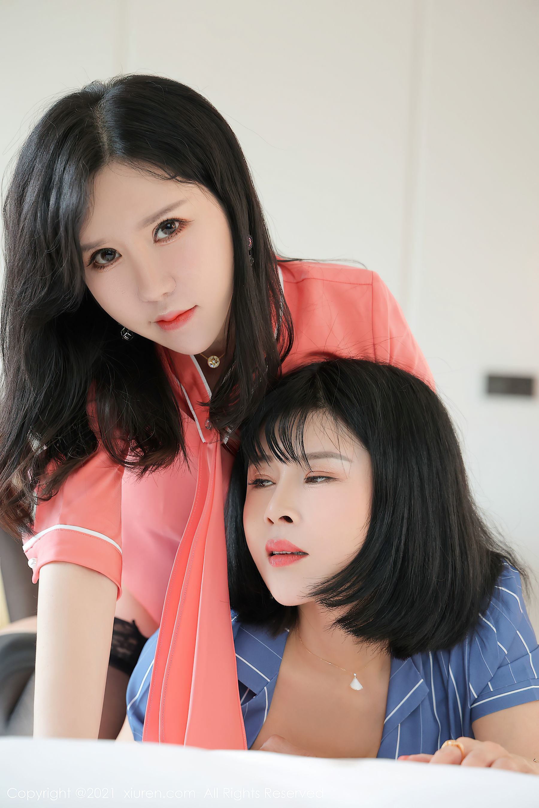 秀人XiuRen] Số 3699 Quai Quai Tiểu Dã Miêu & Lucky Thẩm Hoan Hân