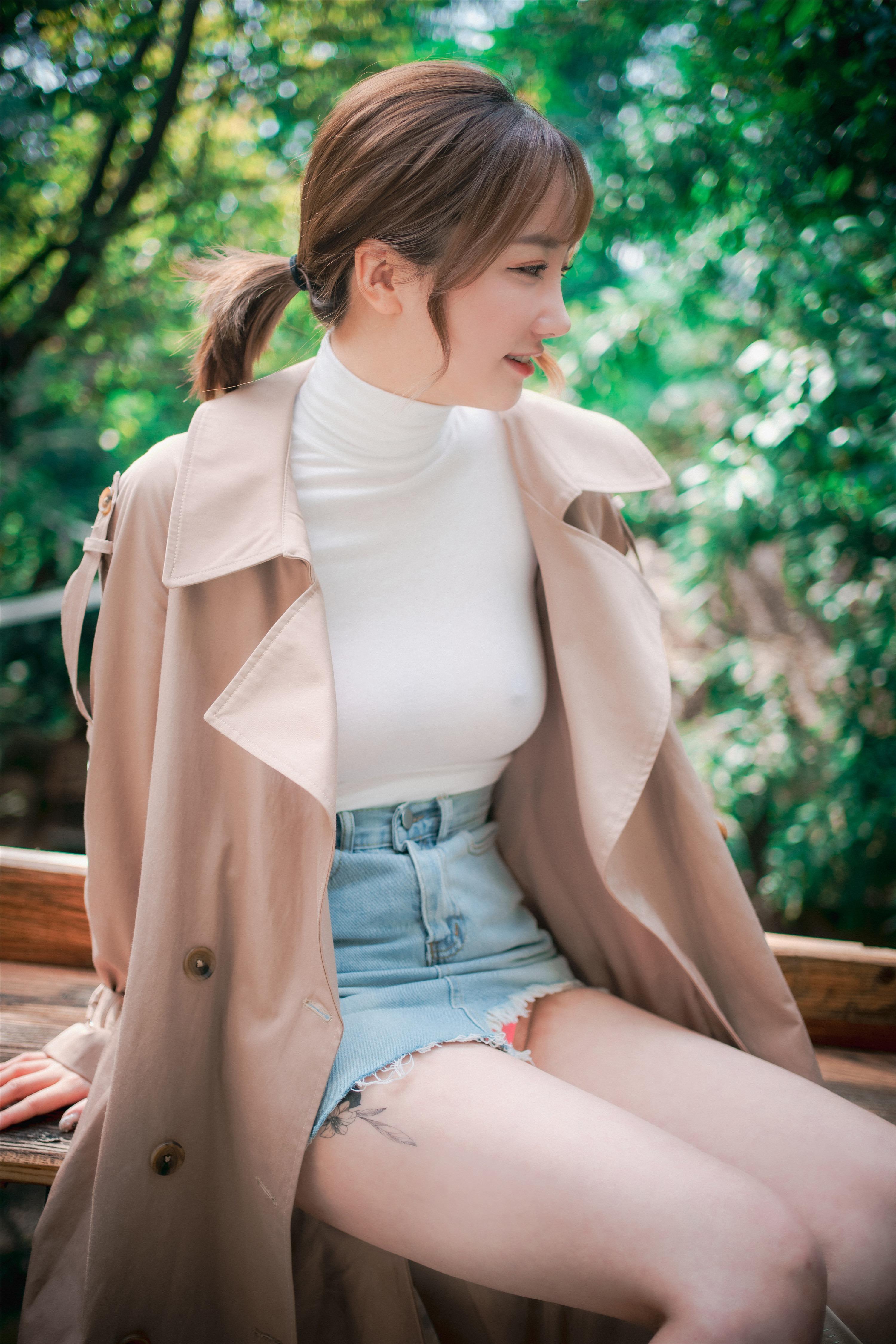 DJAWA Photo - Son Ye Eun (손예은): "A Snap of Intimacy" 160P