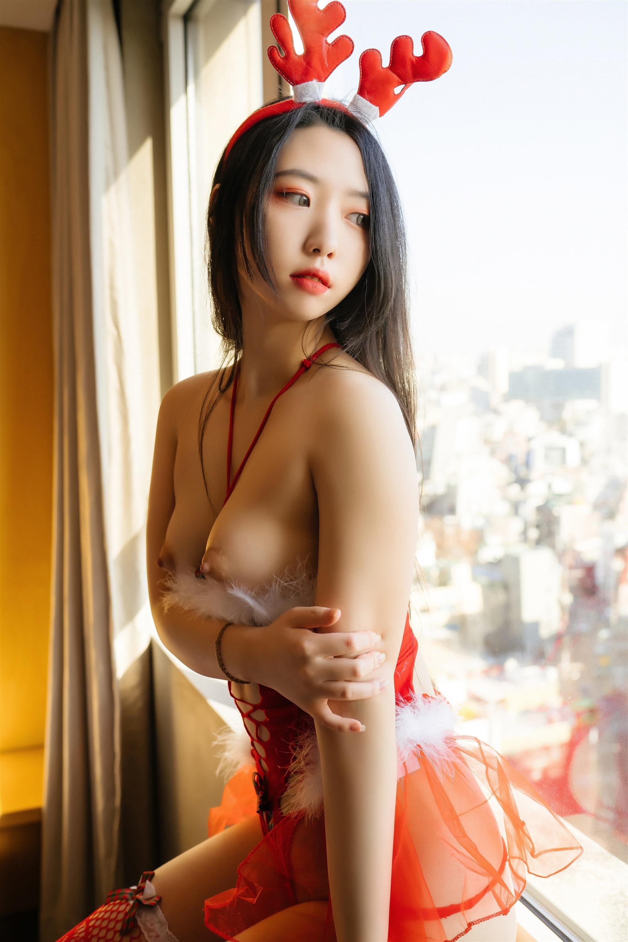 Moon Night Snap]Dame (Đam): “Cô Gái Santa Gợi Cảm” 60P
