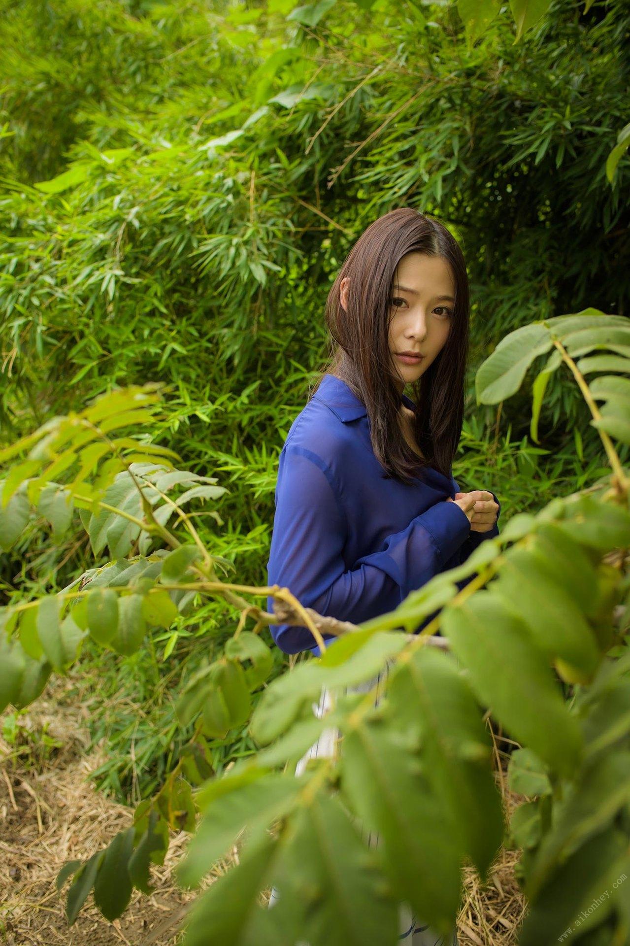 Yoshitaka Nene × Nikaido Yume: Welcome to Momojiri Village, Weekly Post Digital Photobook [82P