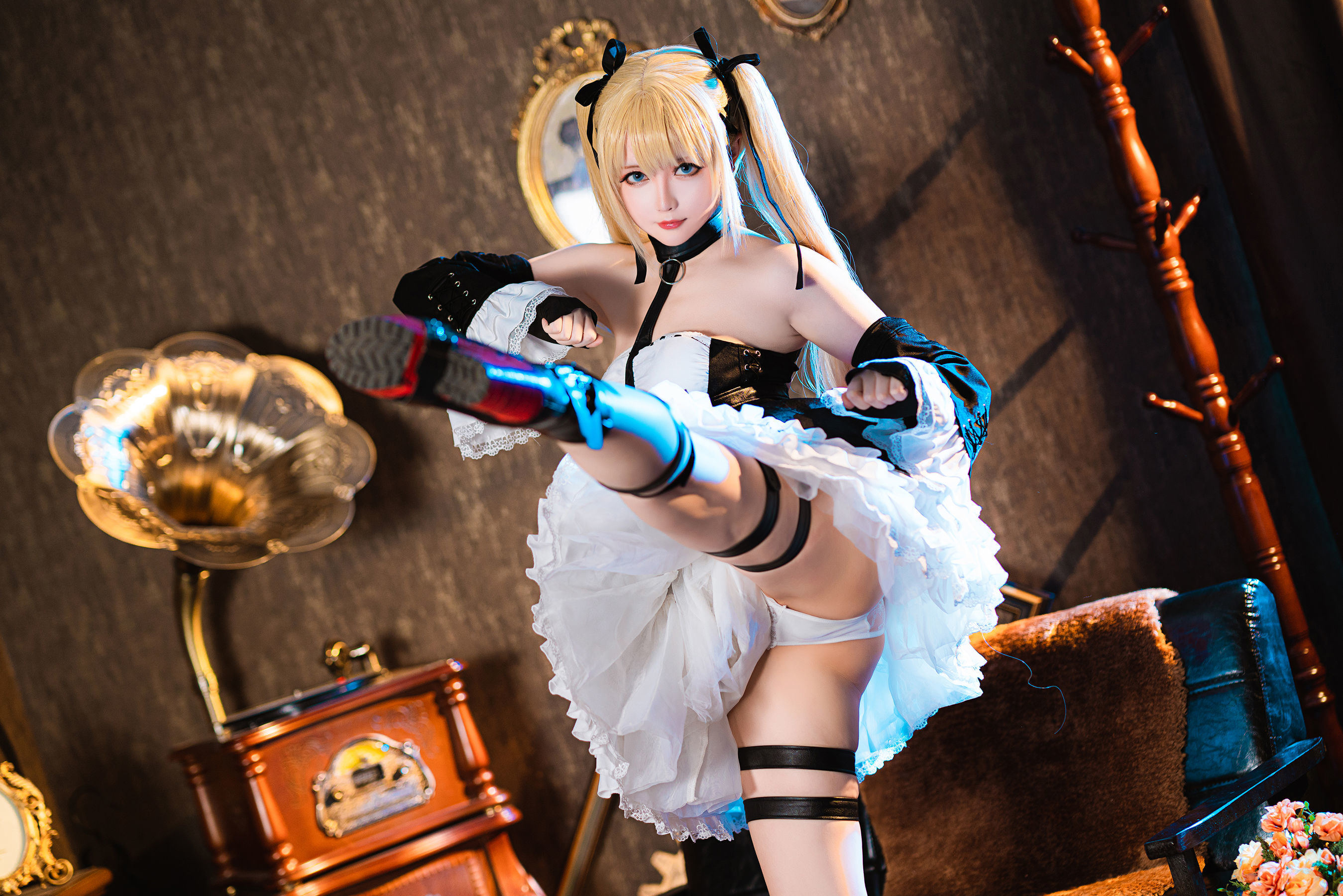 ネット有名人コスプレイヤー写真集] コスプレイヤーお姉さんセイノチチ - メアリーローズ