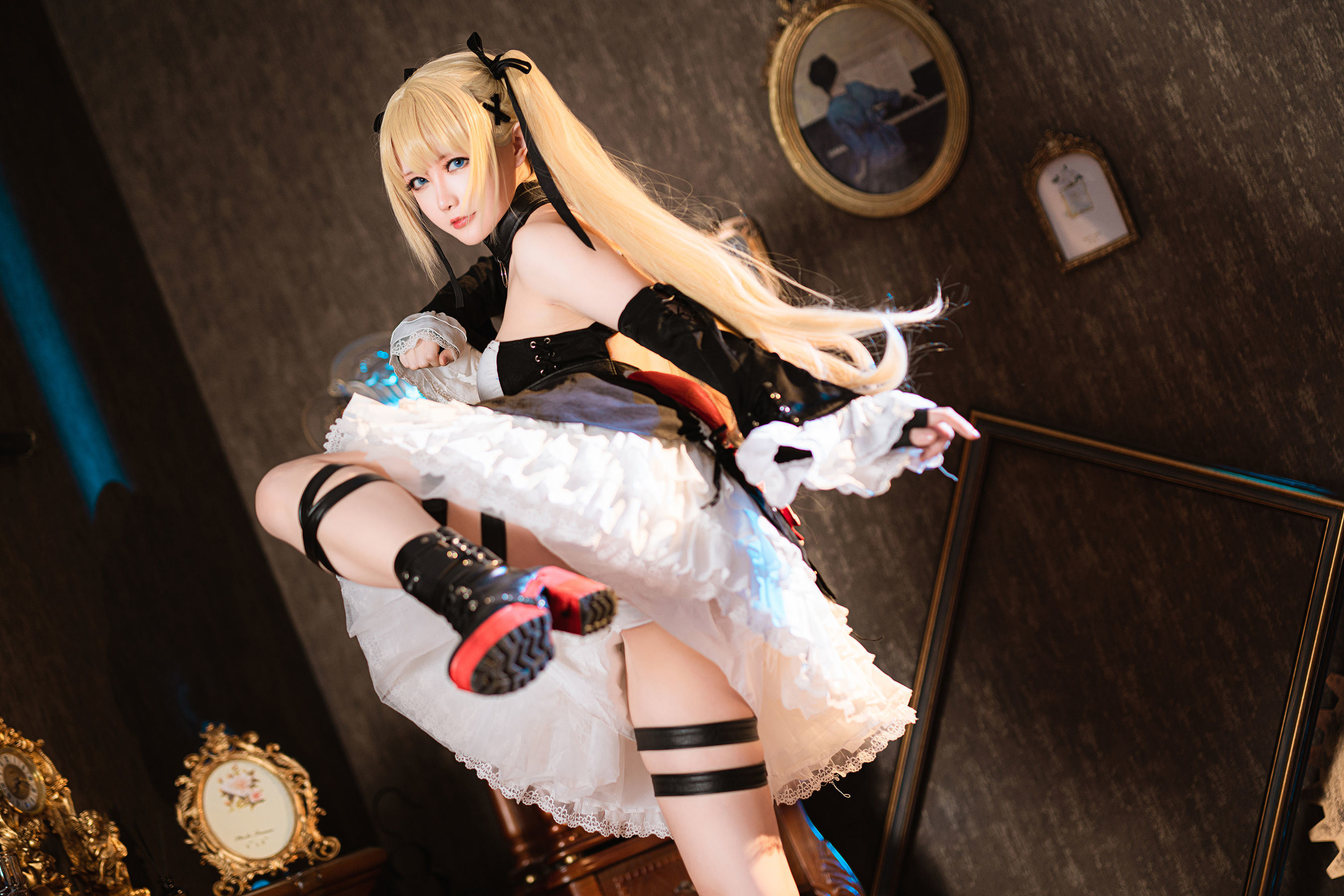 ネット有名人コスプレイヤー写真集] コスプレイヤーお姉さんセイノチチ - メアリーローズ