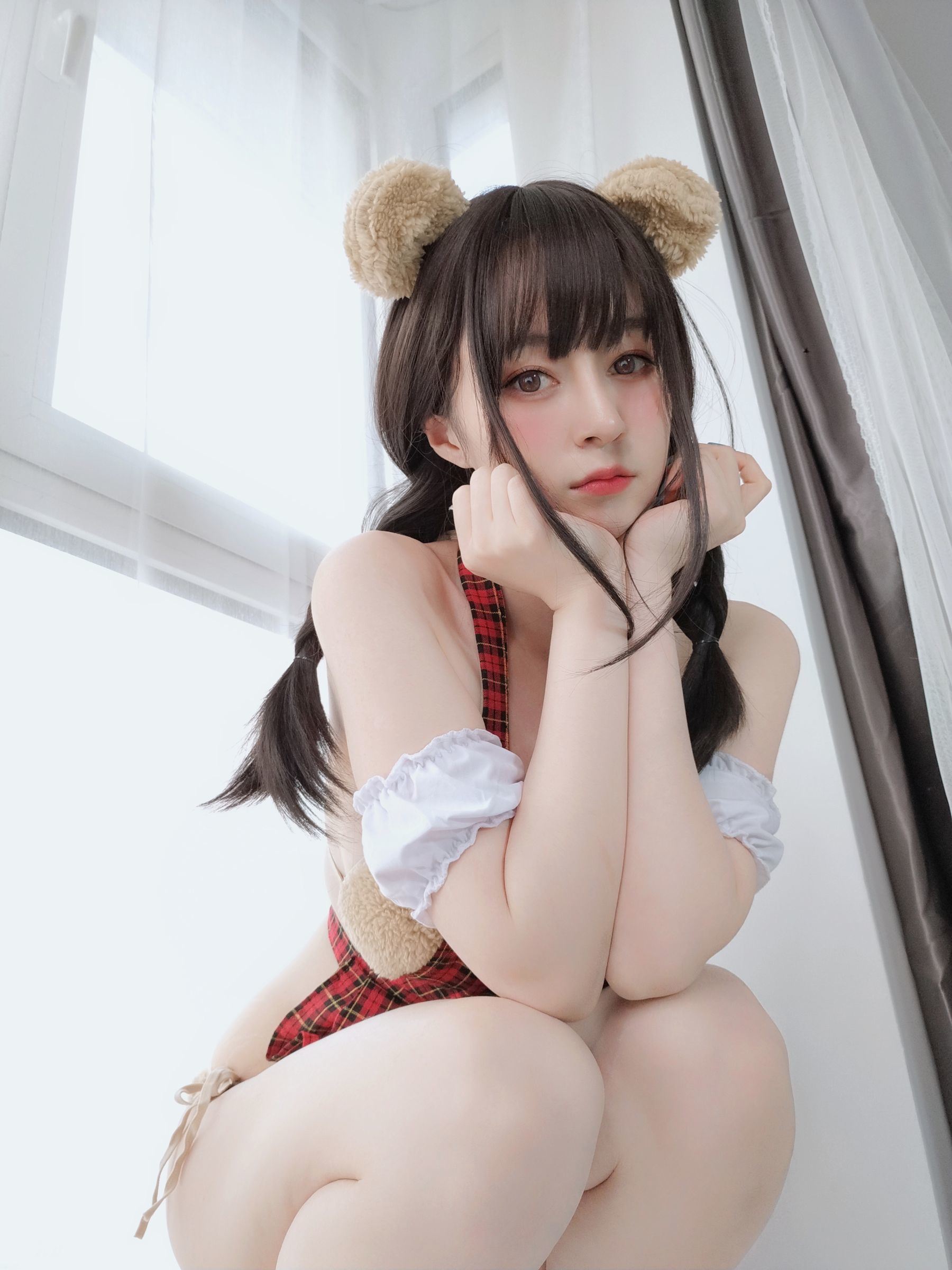 Ảnh Coser Nổi Tiếng] Coser Bạch Ngân - Gấu Dễ Thương