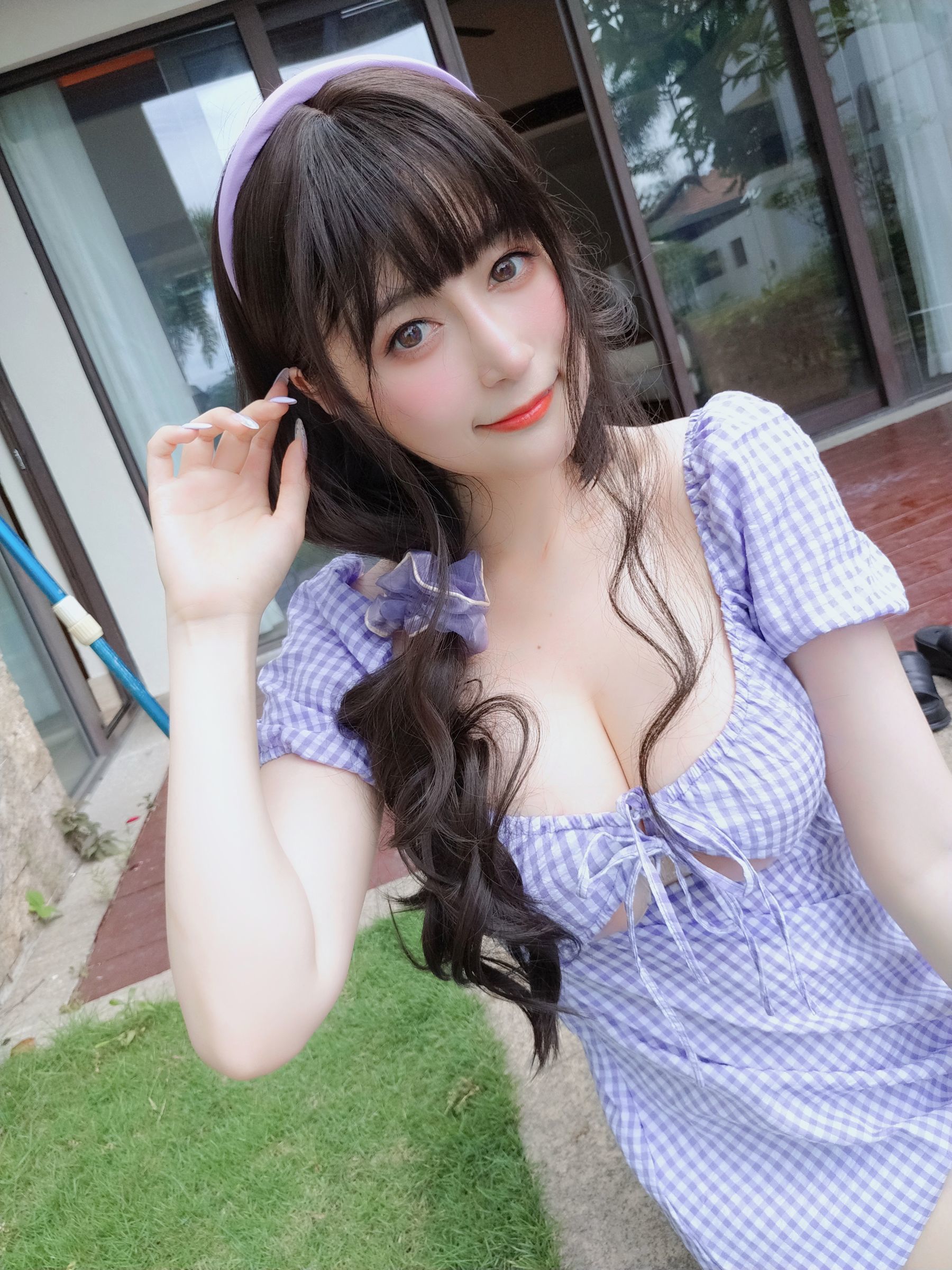 인터넷 유명인 COSER 사진] 코서 양 백은 - 여름날의 격자 원피스