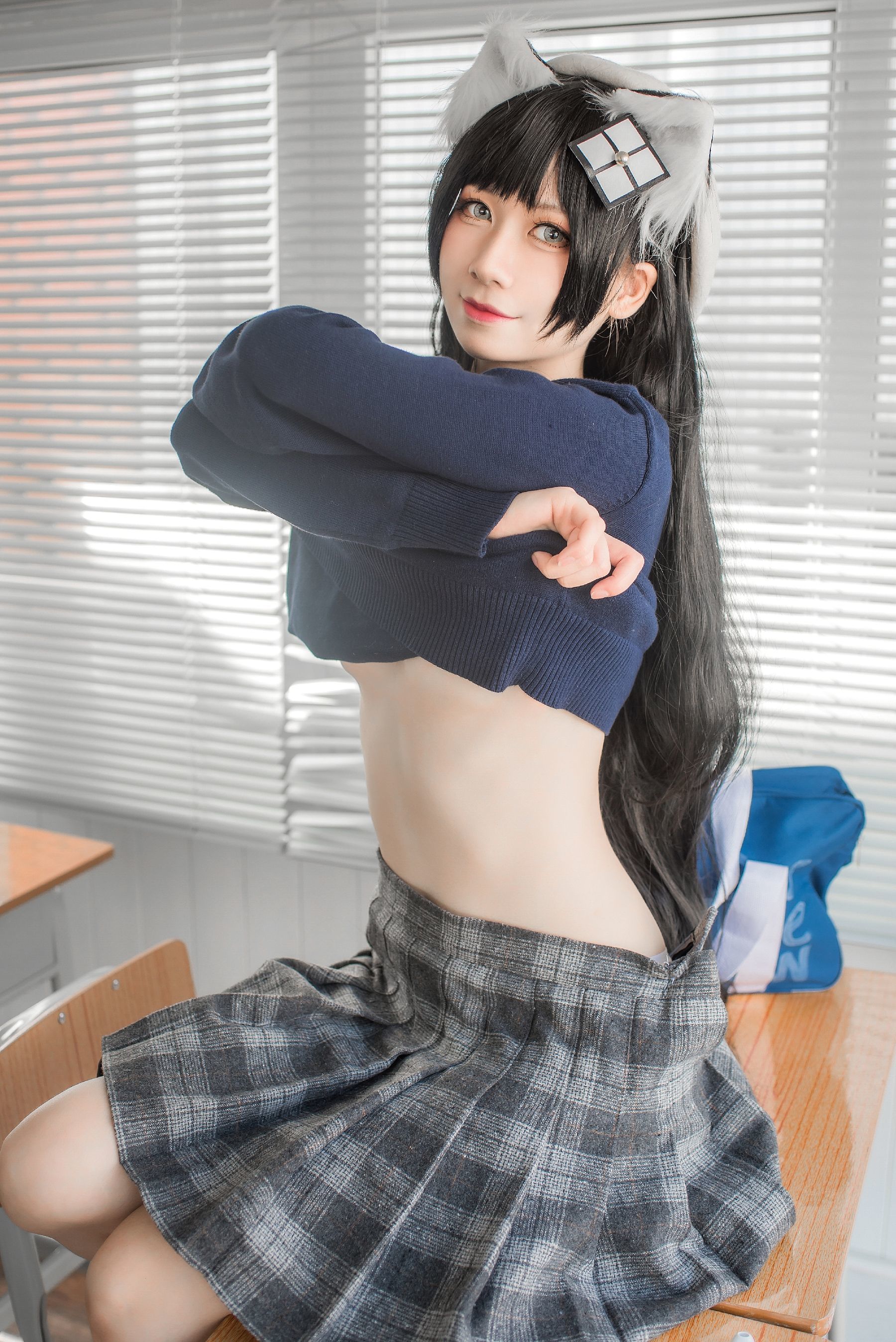 เน็ตไอดอล COSER 写真] อิซึมิเซ็นโมโมโกะ สวัสดิการ - ฤดูจบการศึกษาสีขาวบริสุทธิ์