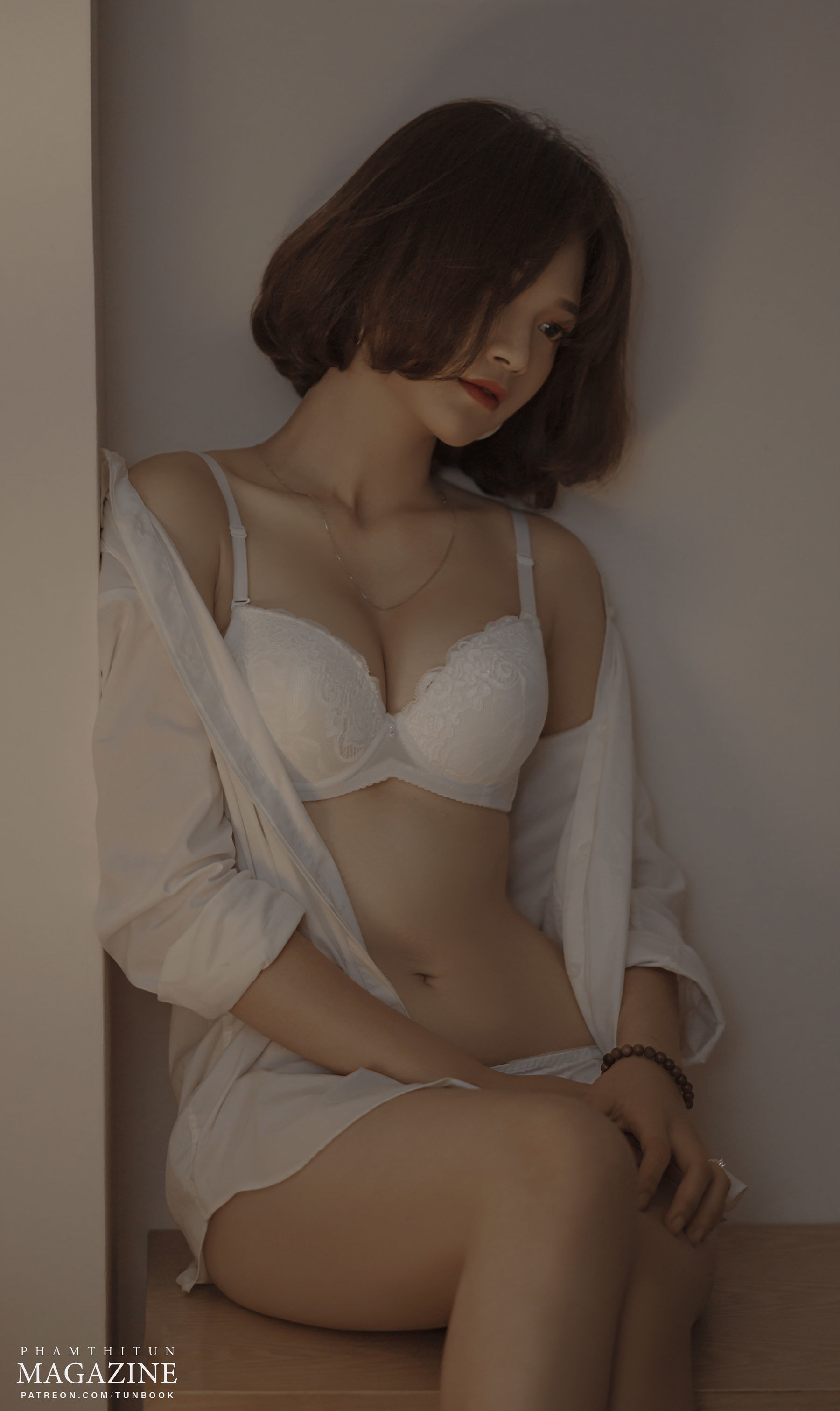 人気コスプレイヤー写真] [トゥンリタ] パトレオンセット AB49