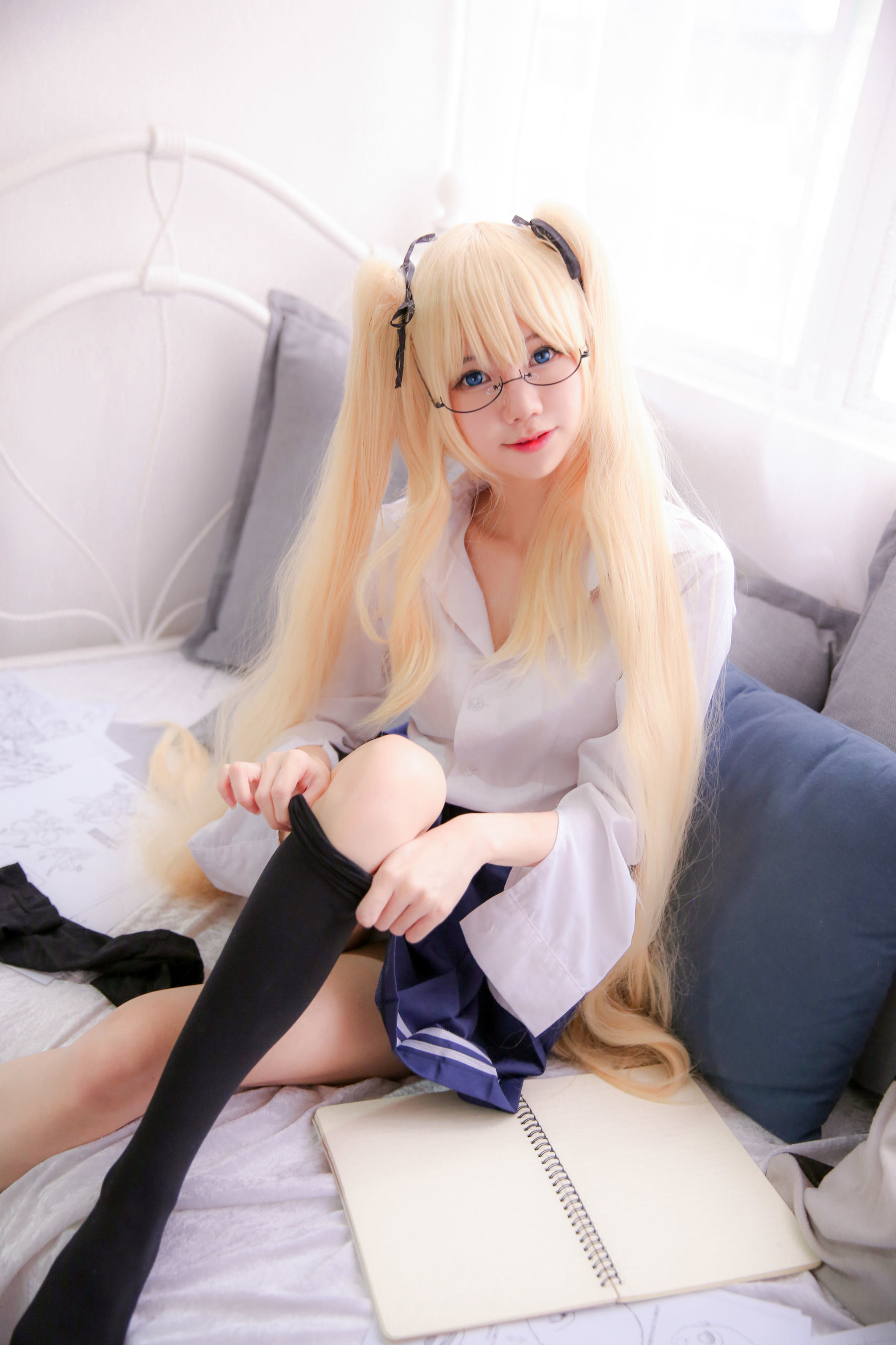 Internet Celebrity Cosplayer Photobook] Sally Dorasnow - Eriri School Girl