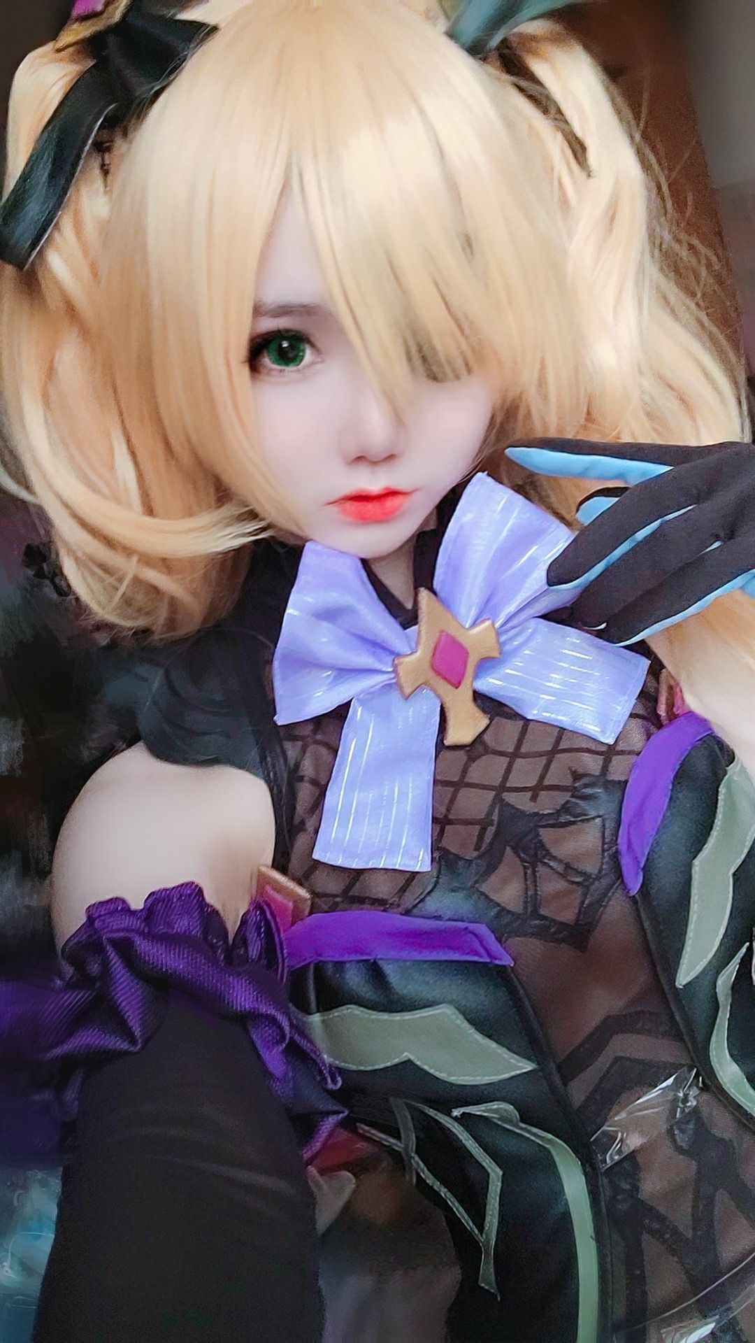 Internet Celebrity Cosplayer Photo] Sally Dorasnow - Fischl Selfie