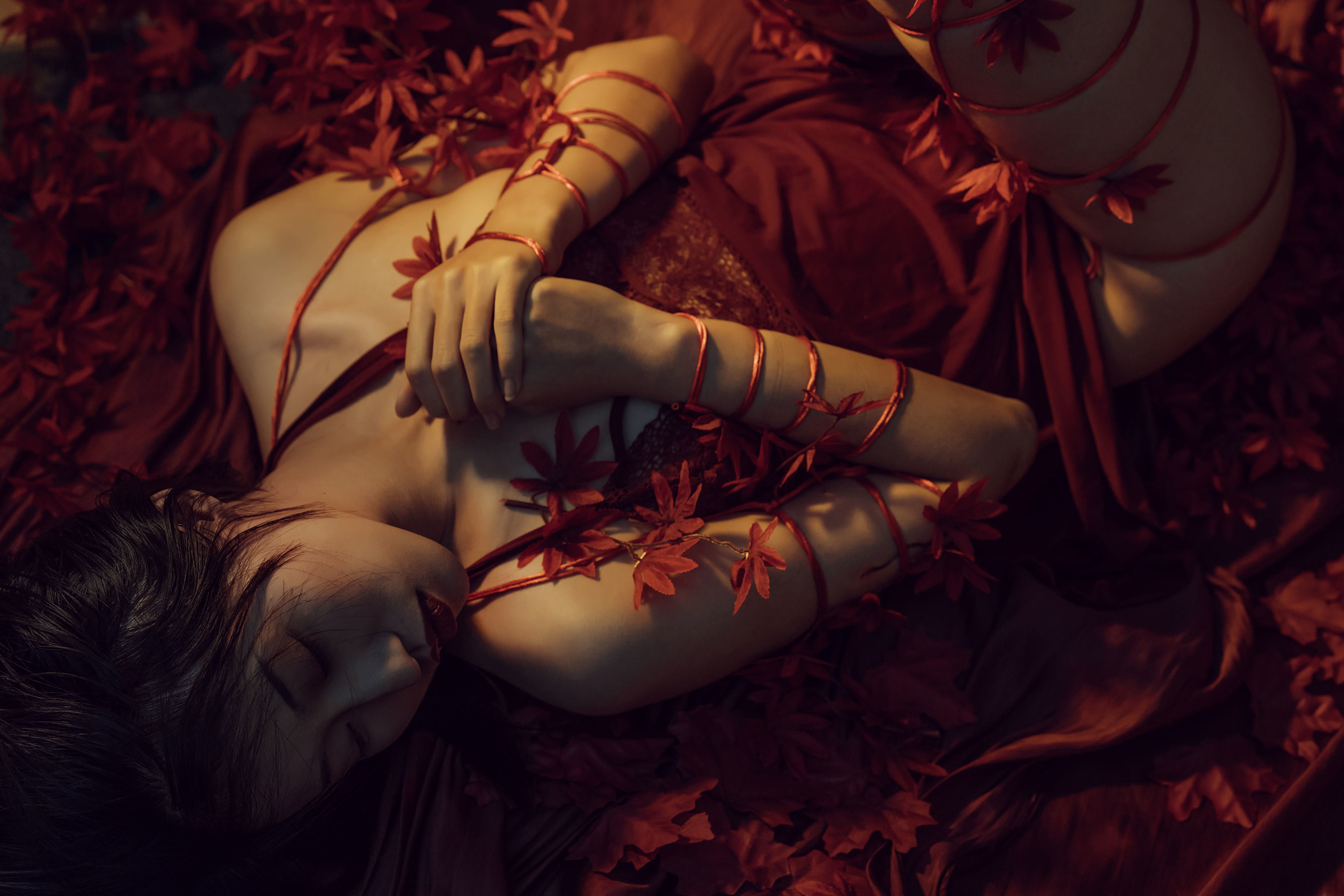 Ảnh Chụp Coser Ngôi Sao Mạng] Yun Xi Xi - Hoa và Dây