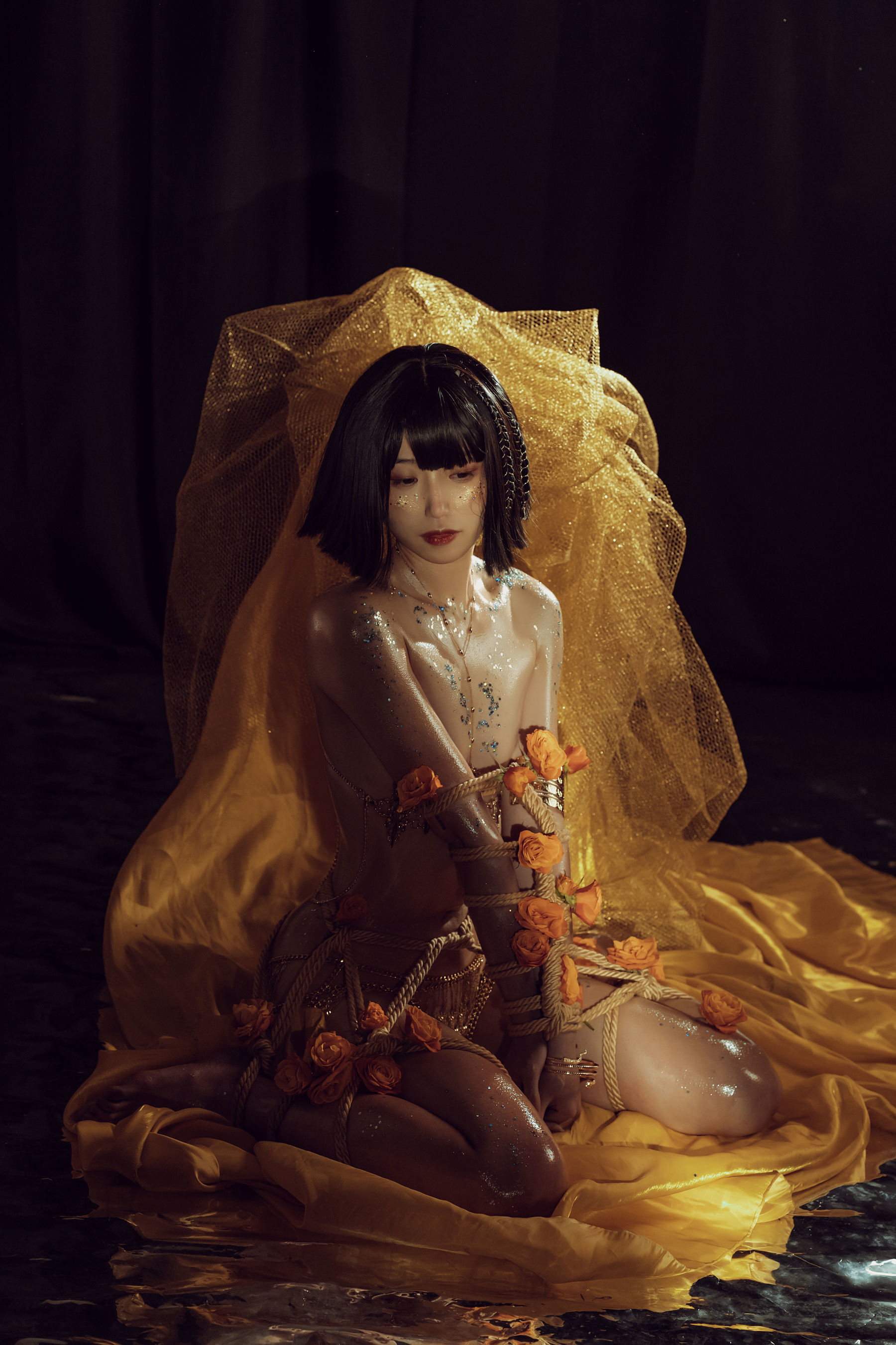 Ảnh Chụp Coser Ngôi Sao Mạng] Yun Xi Xi - Hoa và Dây
