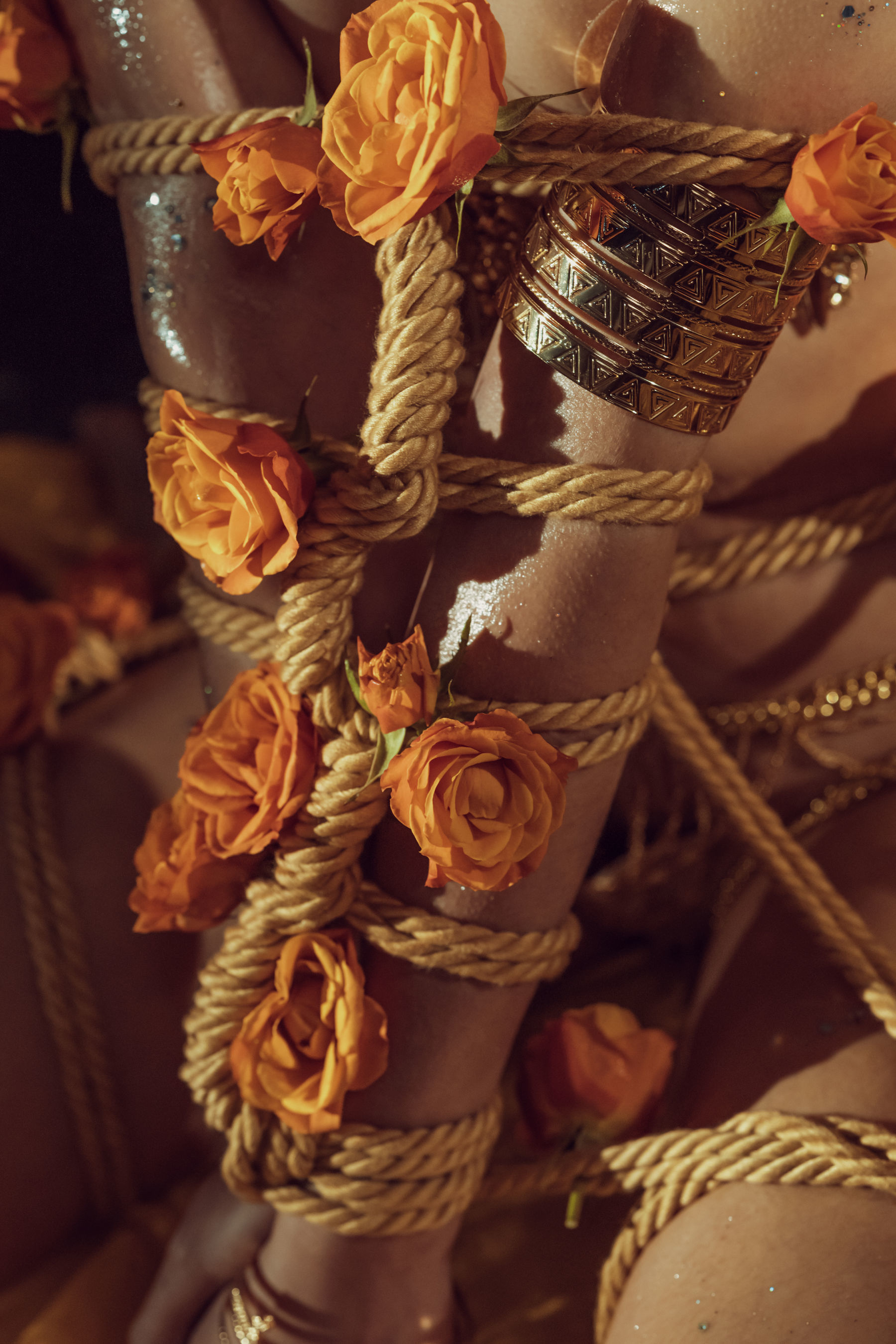 Internet Celebrity Coser Photobook] Yun Xi Xi - Flower and Rope