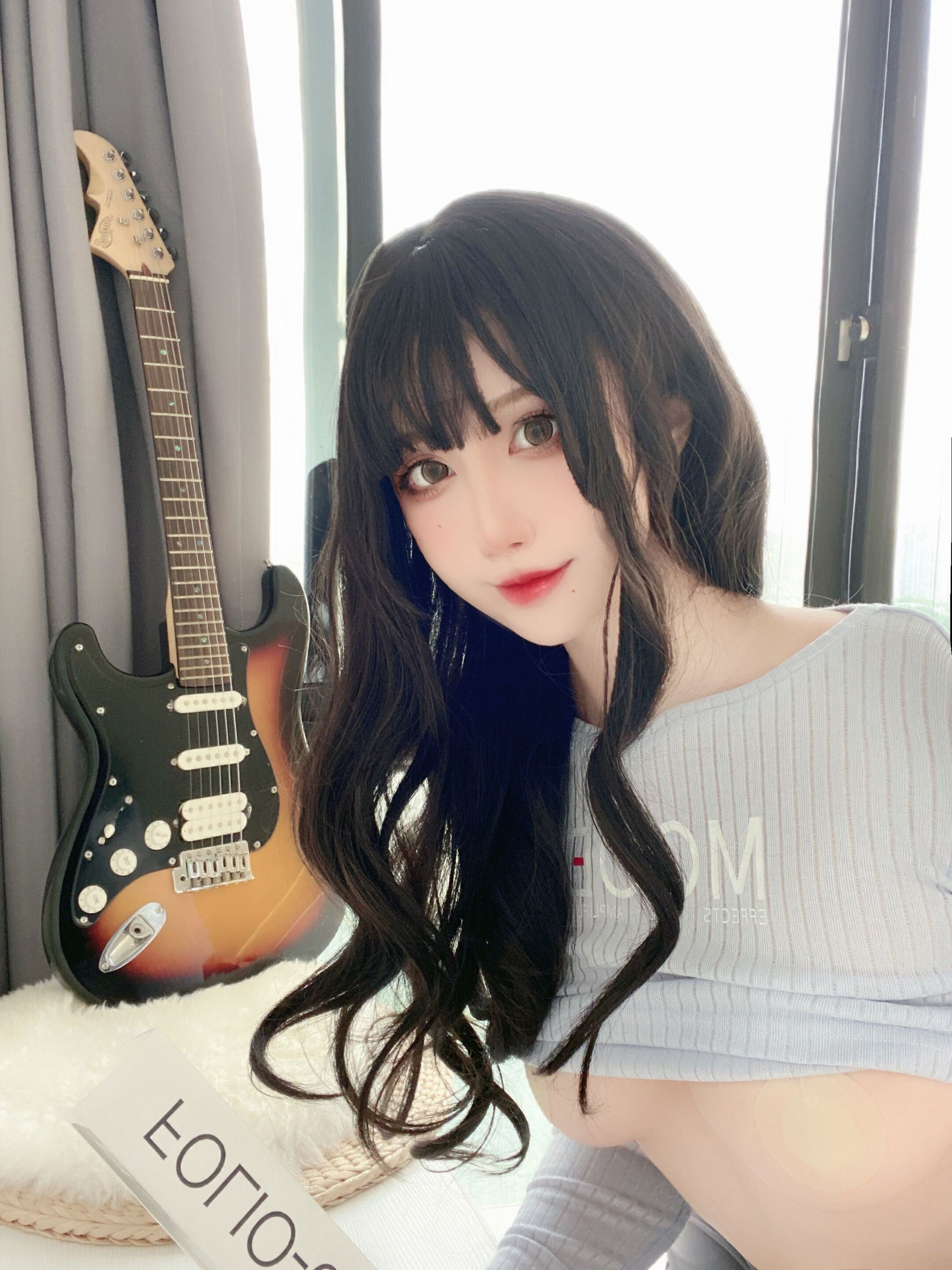 [网红COSER写真] 动漫博主九曲Jean - 吉他妹妹