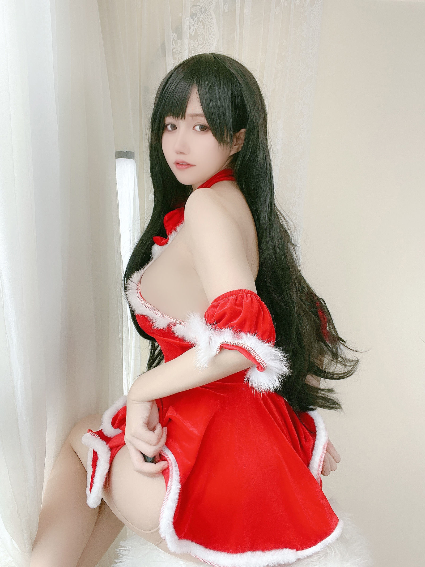 ネット有名人COSER写真] アニメブロガー小倉千代w - 赤いクリスマスプレゼントのスカート