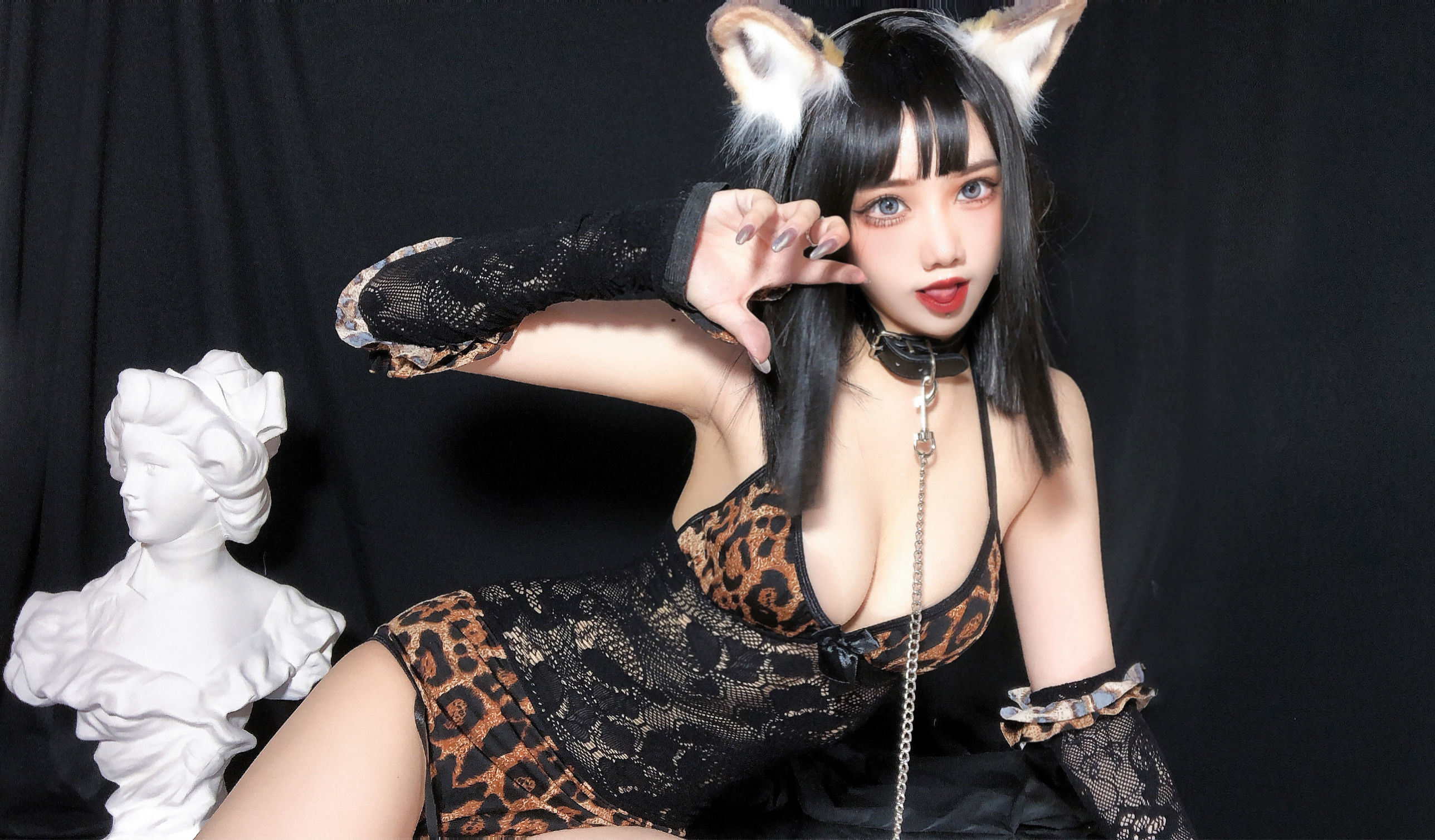 Ảnh Cosplayer Ngôi Sao Mạng] Blogger Anime Quả Mê Jiang w - Em Gái Báo Nữ