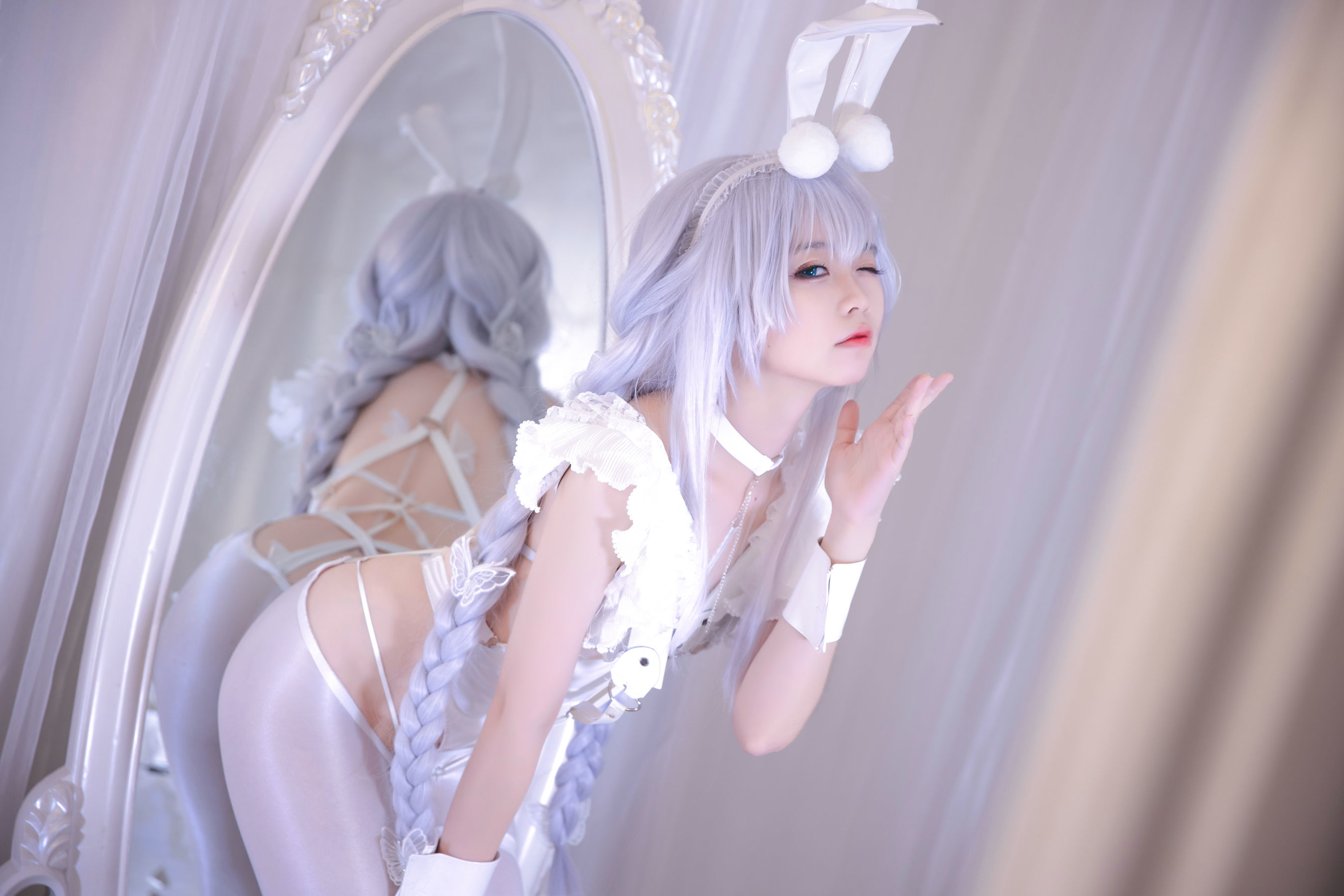 Internet Celebrity Coser Photobook] Anime Blogger G44 Will Not Get Hurt - Vicious