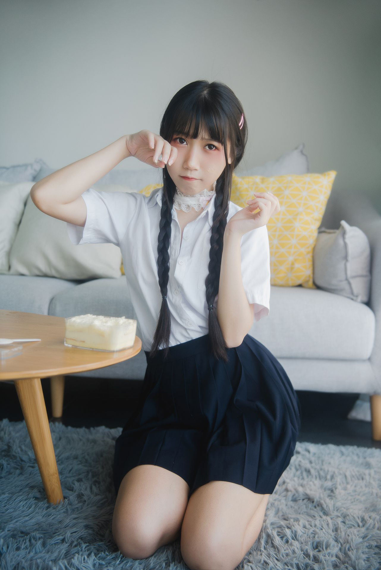 Internet Celebrity Coser Photobook] Popular Weibo Coser Bu Dai Mao - Creamy Girl