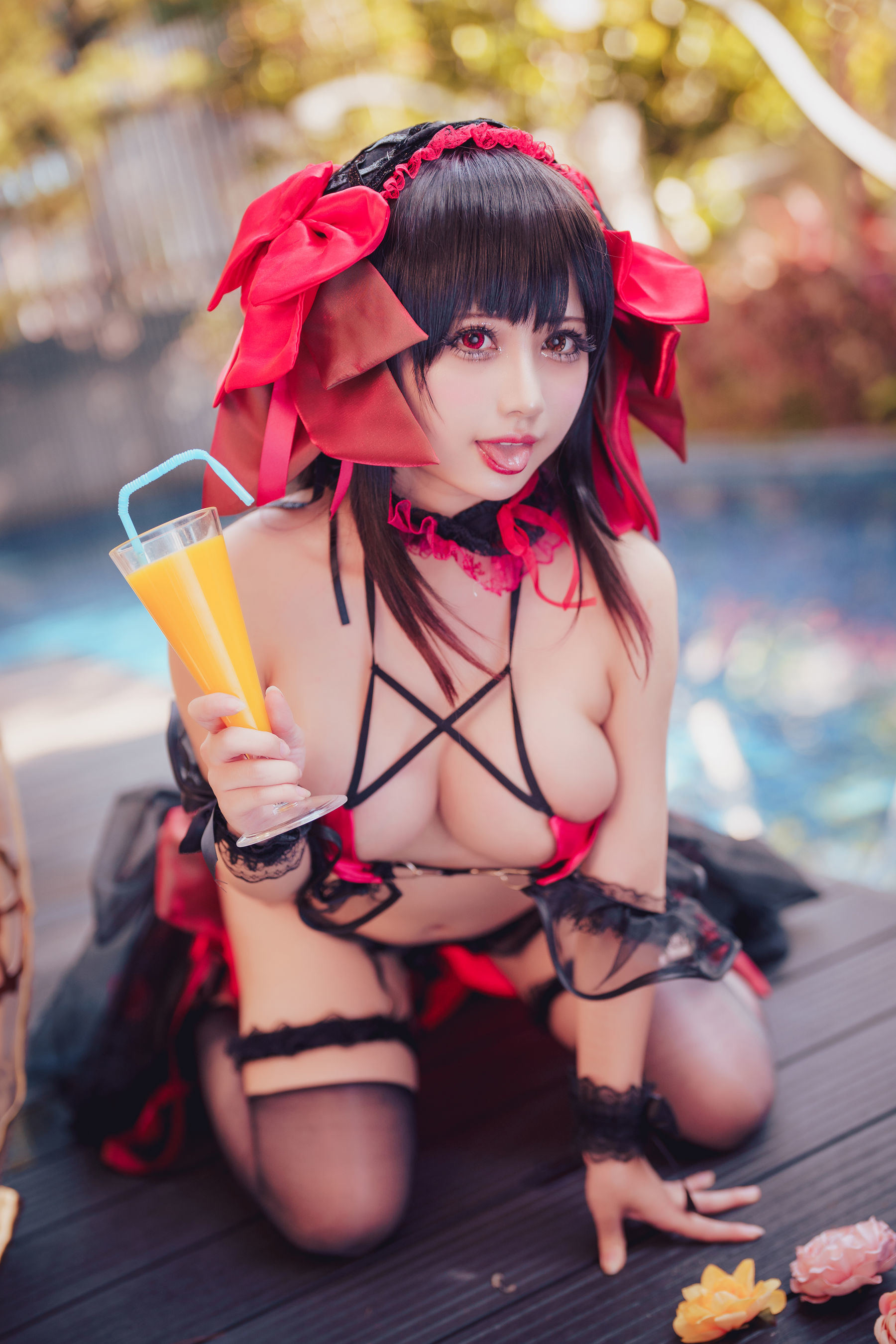 Tập ảnh Coser Ngôi sao mạng] Okita Rinka - Kurumi Tokisaki Đồ bơi