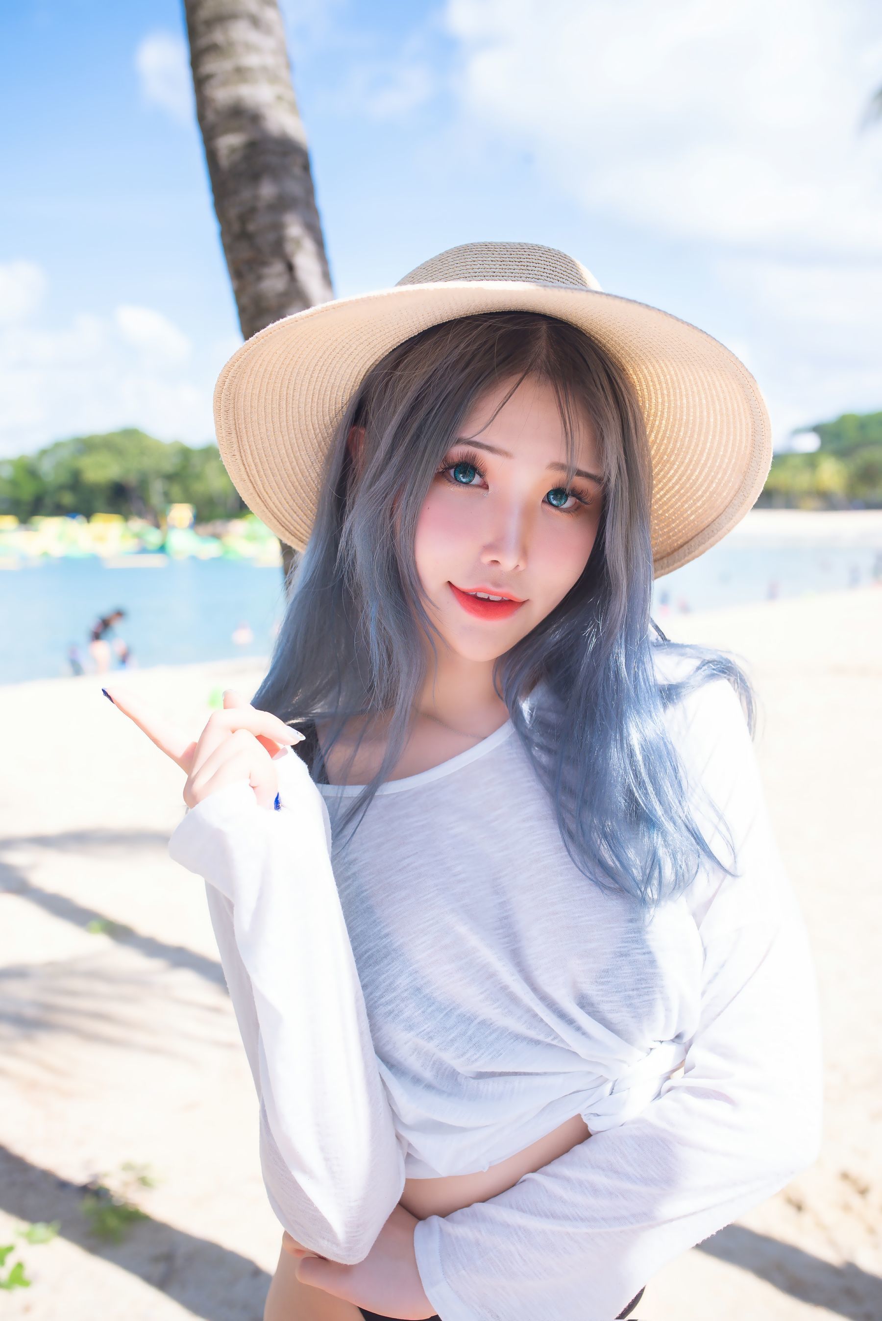 ネット有名人コスプレイヤー写真] 花リリ(プラント リリー) - ビーチ リリー