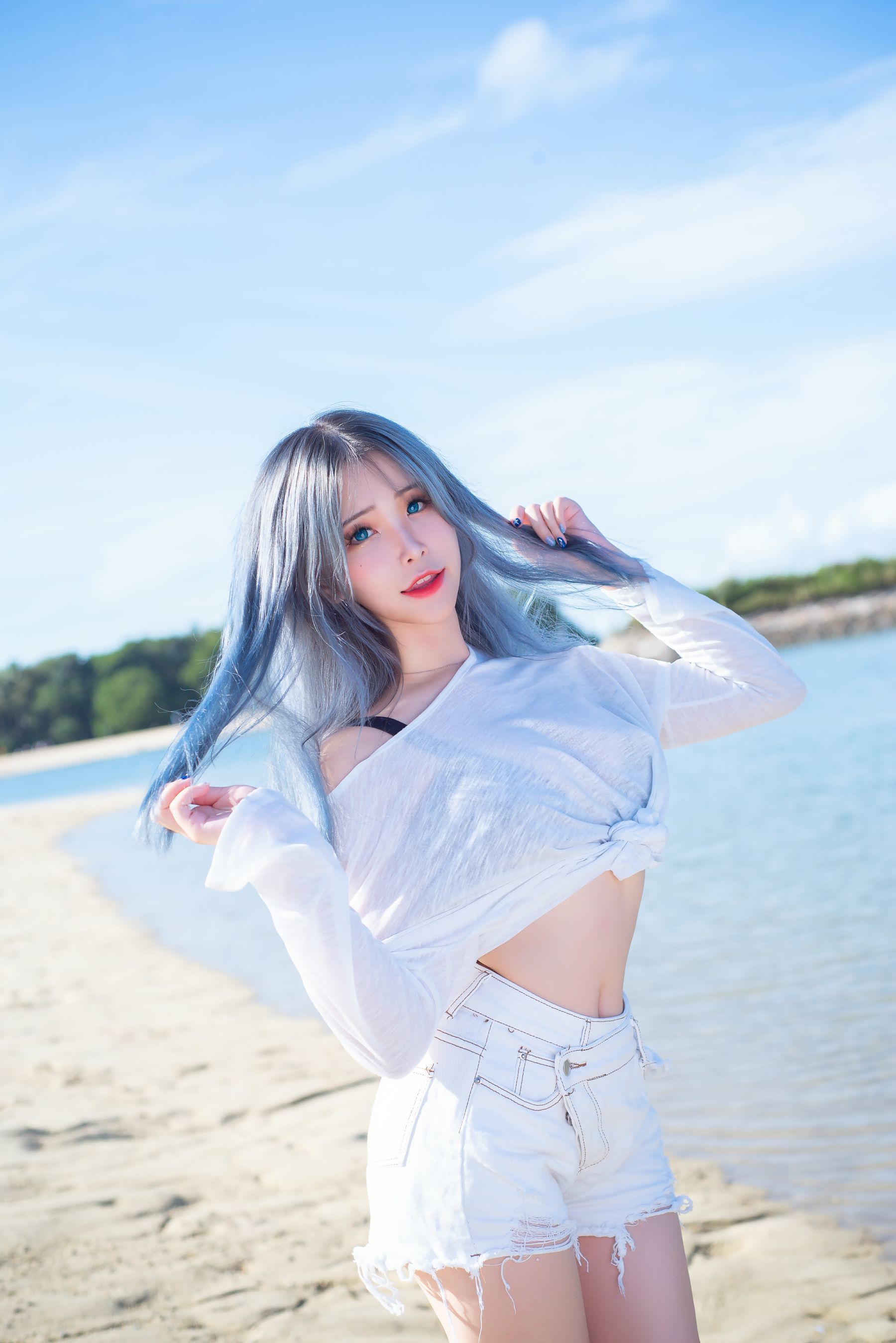 ネット有名人コスプレイヤー写真] 花リリ(プラント リリー) - ビーチ リリー