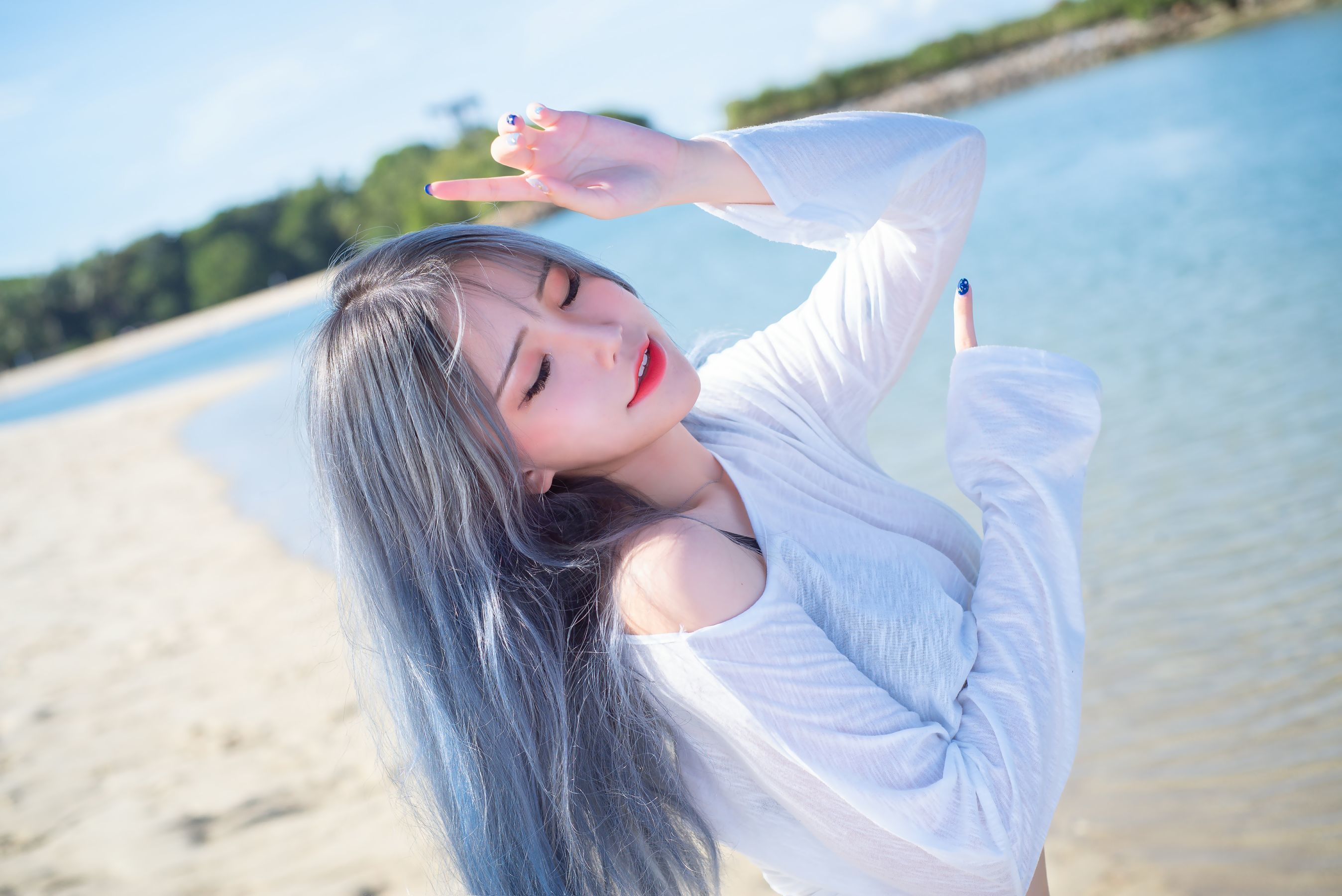 ネット有名人コスプレイヤー写真] 花リリ(プラント リリー) - ビーチ リリー
