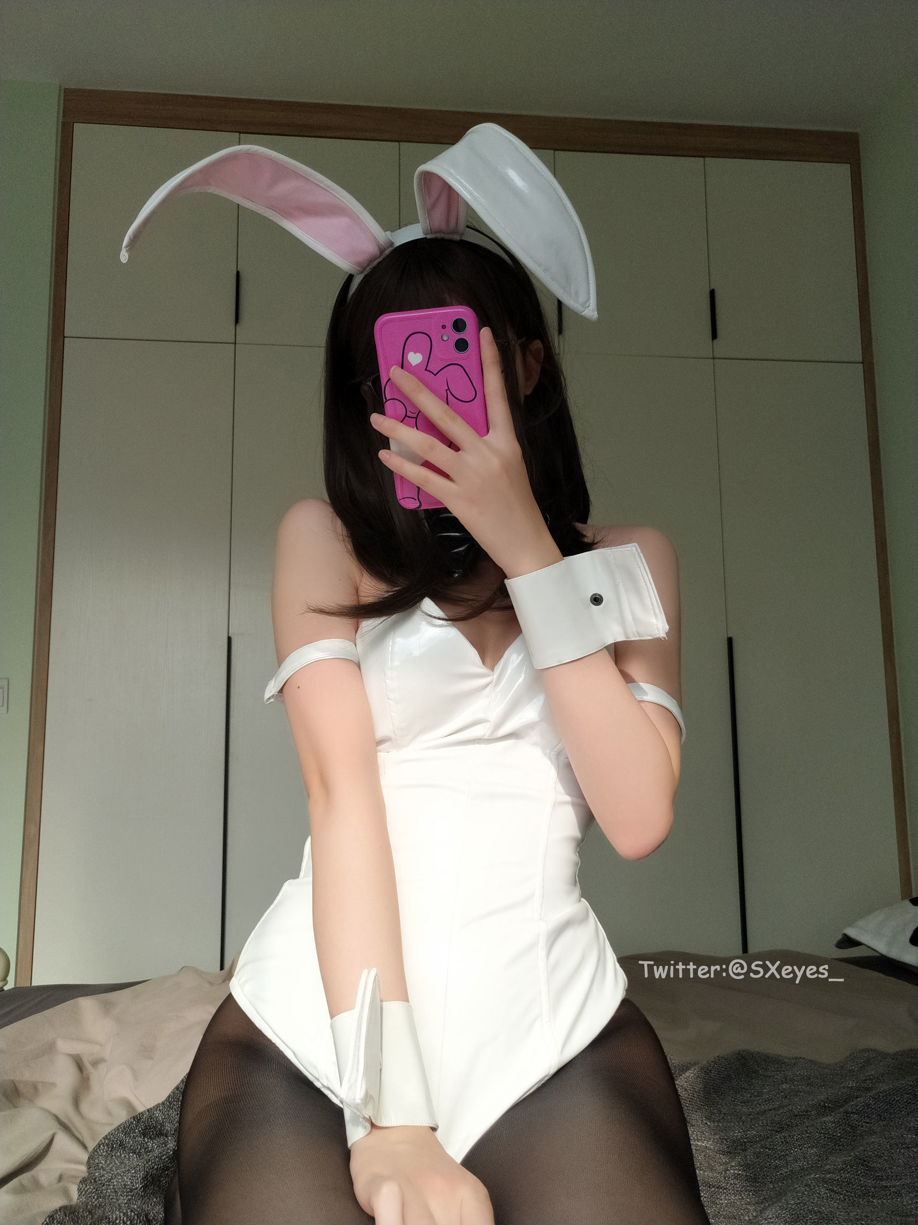 網紅COSER寫真] 萌妹子眼醬大魔王w - 黑絲兔女郎